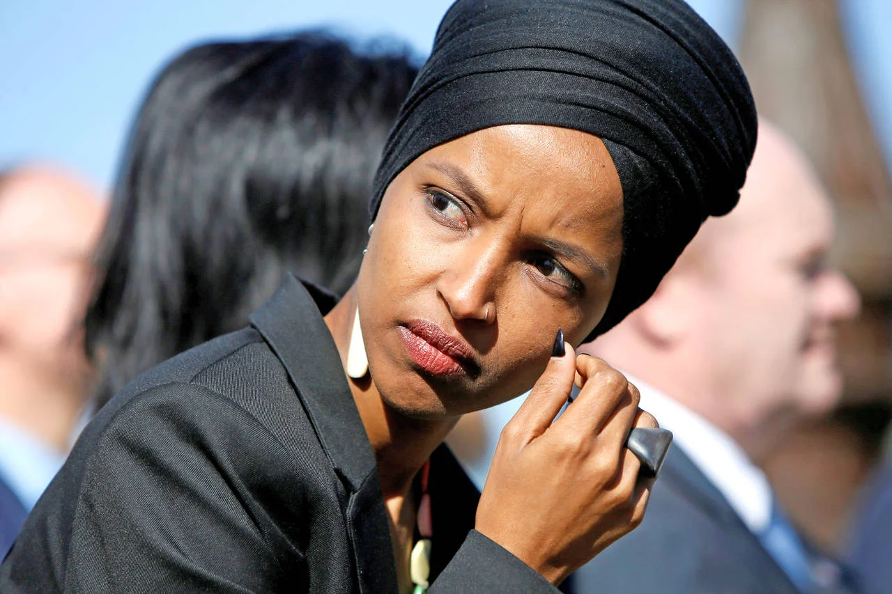 Ilhan-Omar-Ayaan-Hirsi-Ali.jpg