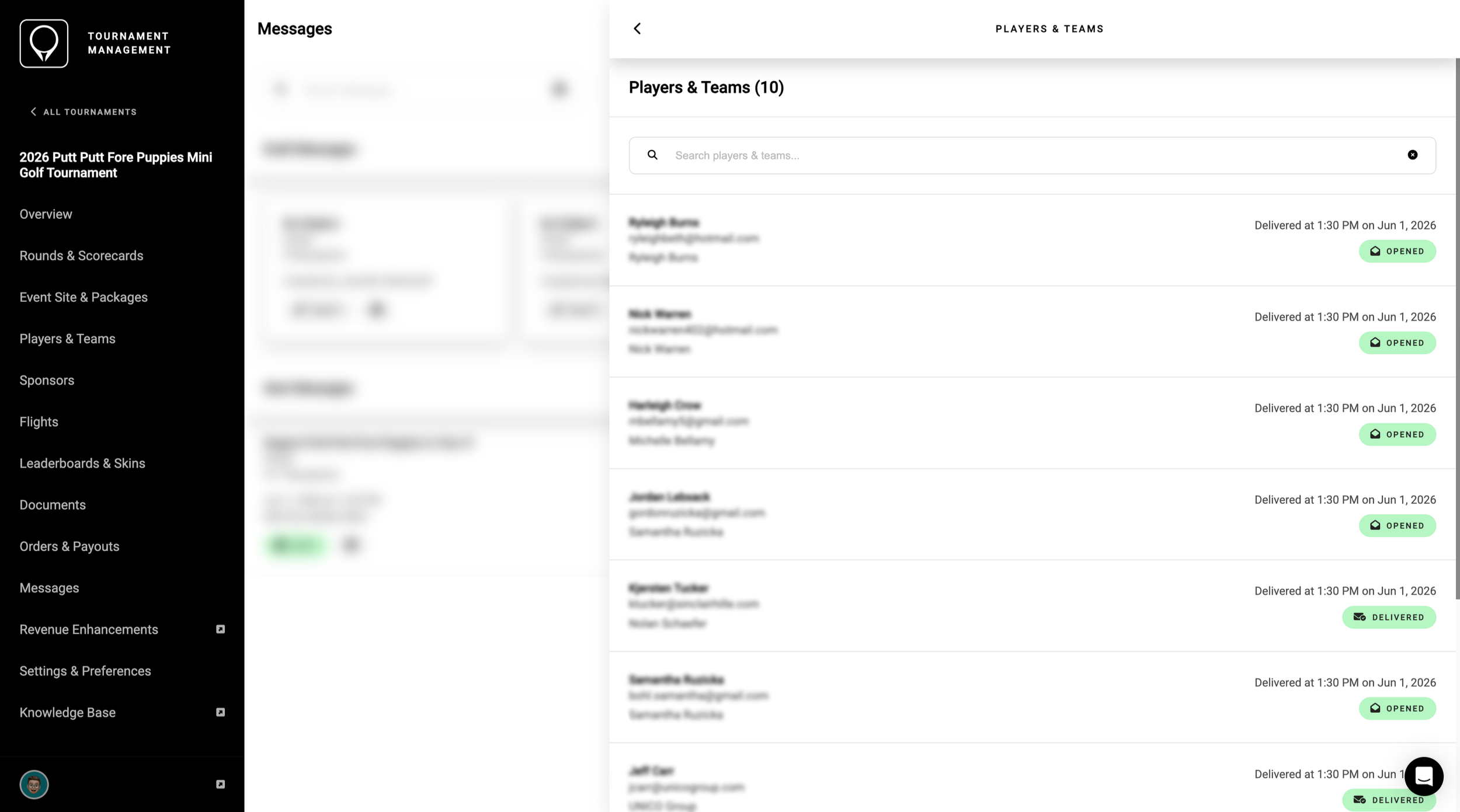 A screenshot of the GolfStatus software's messaging interface, showing if a recipient opened the message.