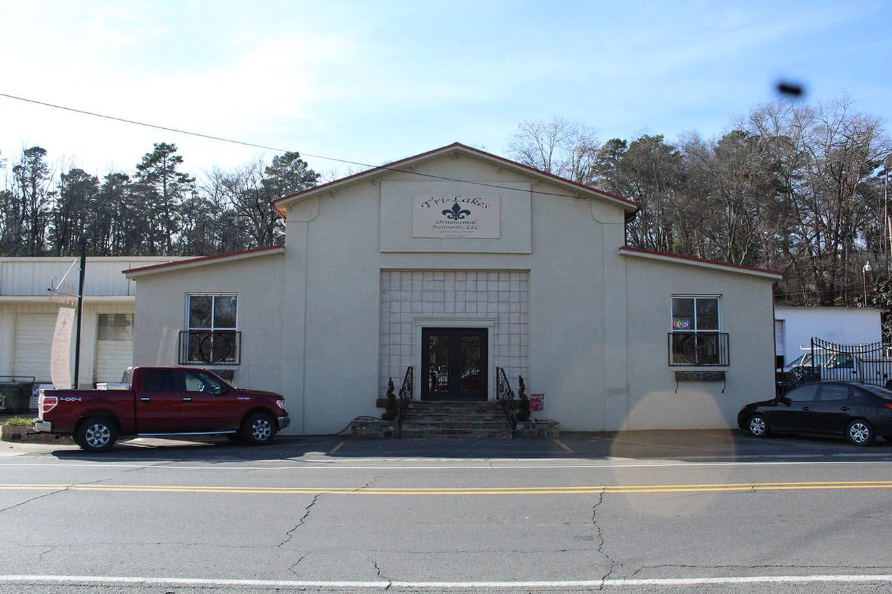 Tri-Lakes store front.jpg