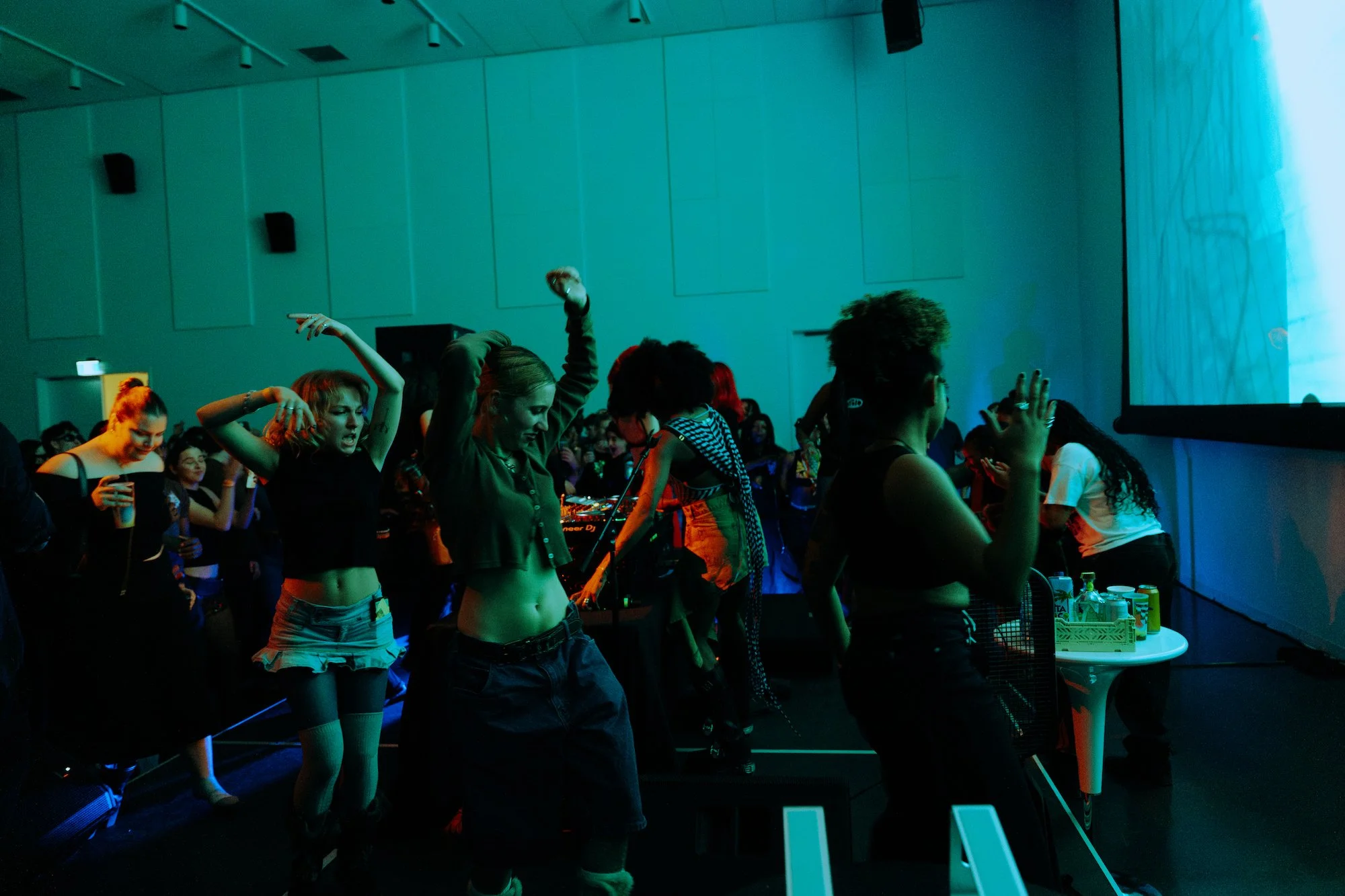 pique winter edition251.jpg