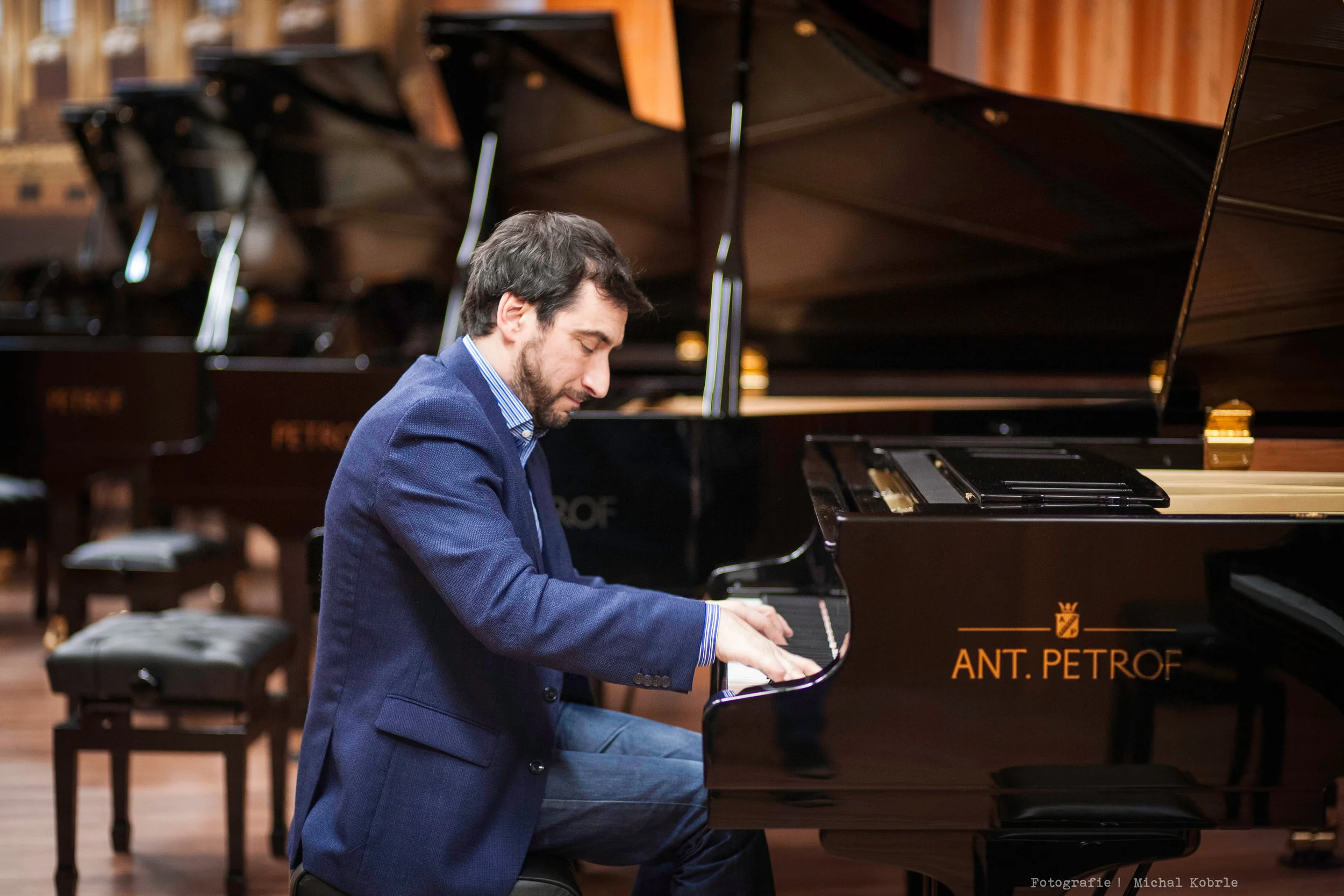 Argentinian pianist Antonio Formaro, world-leading specialist in works of Felix Mendelssohn-Bartholdy