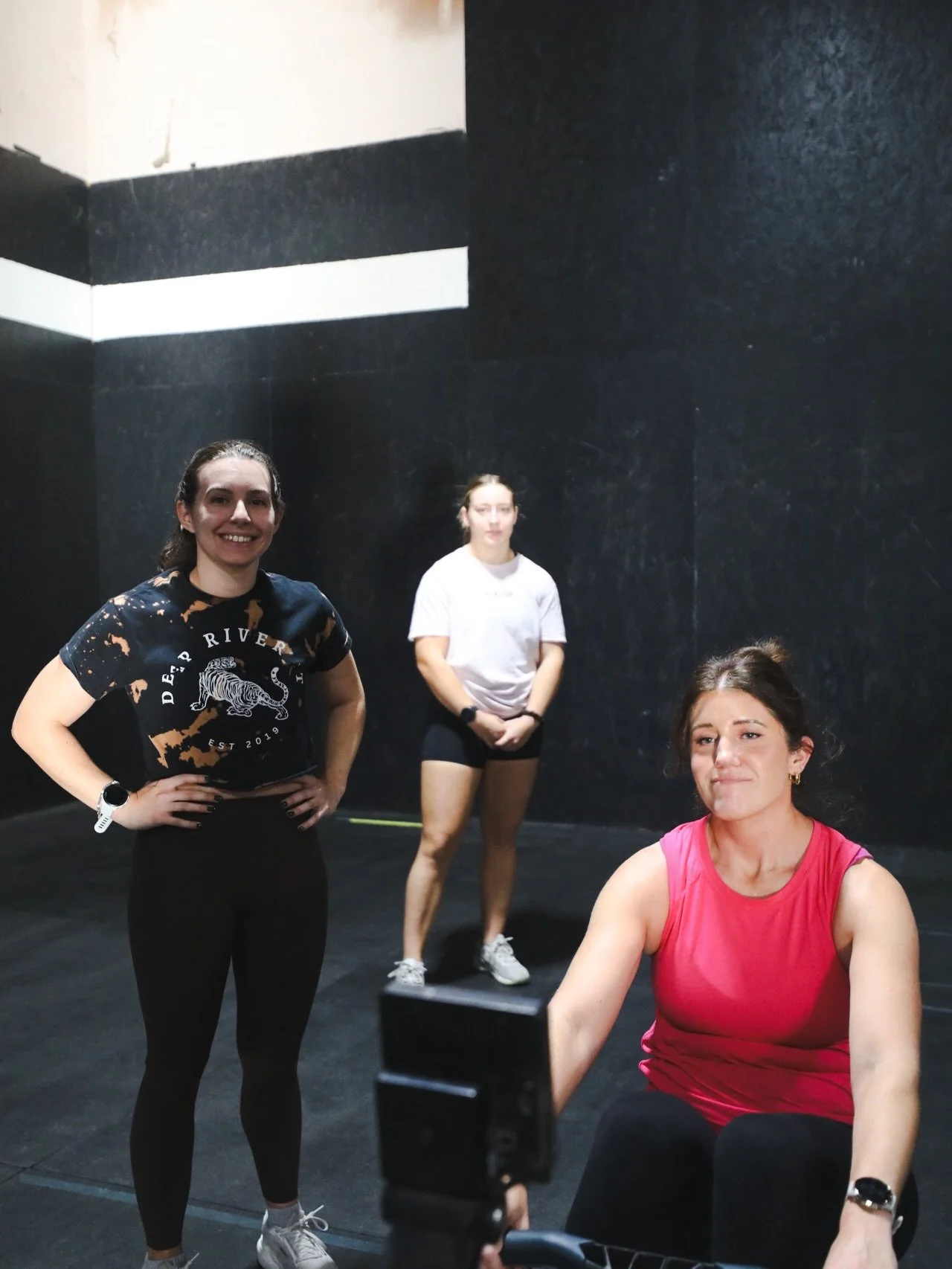 It&rsquo;s a team game over here! 

Whether our Aerobic Work classes or Strength and Conditioning, we like to workout together! 

It&rsquo;s what our culture is built on. 

#deepriverfit #gym #memphis #tennessee
