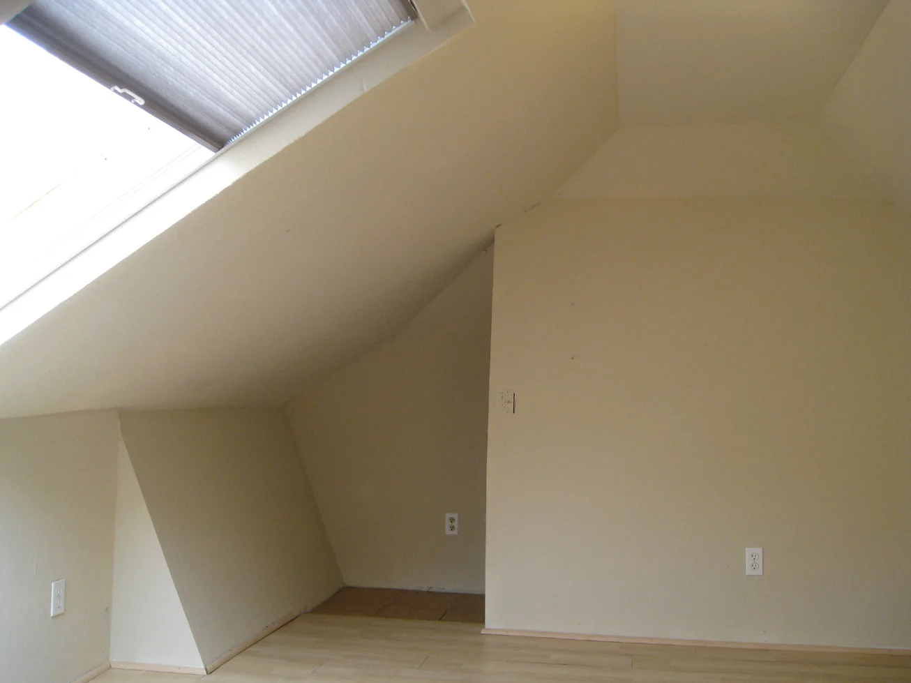 20146thAtticLoft2.jpg