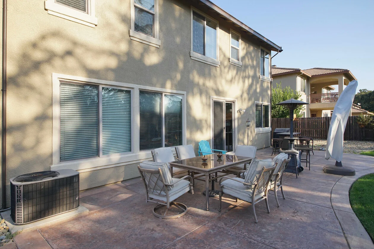 WoodhavenPlaceBackyard2 (1).jpg