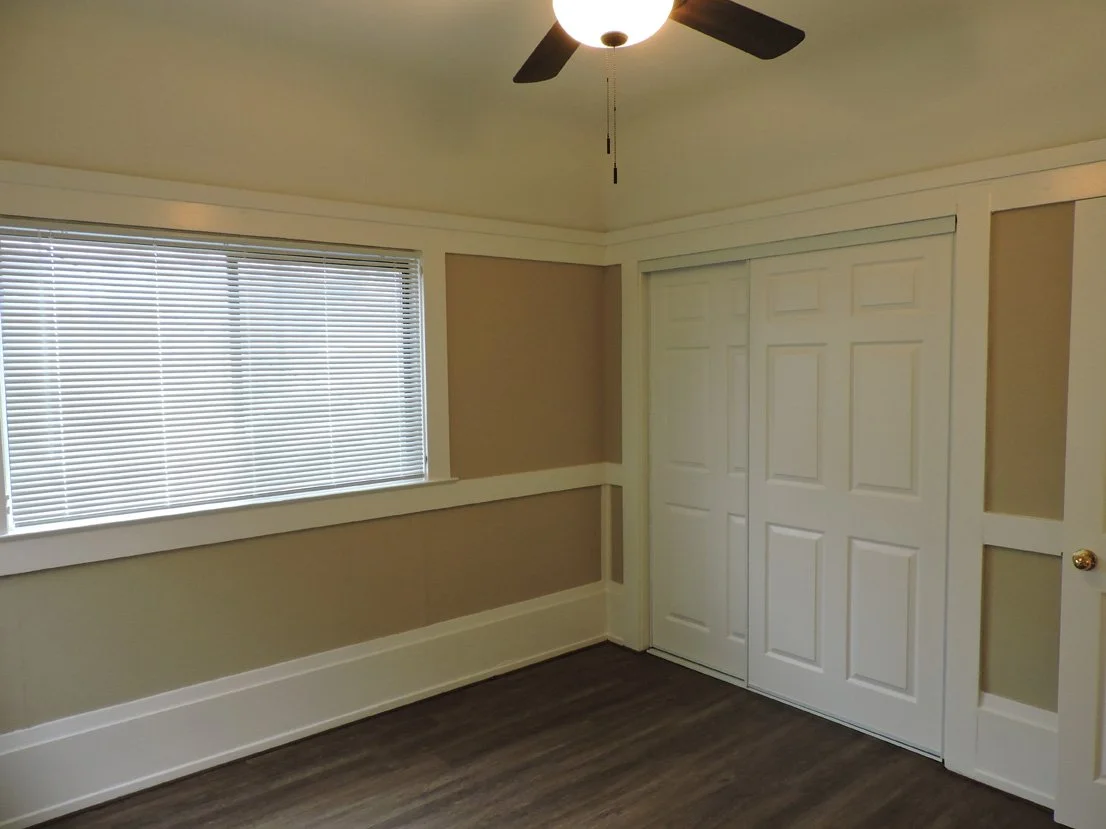111522ndSt1Int7.jpg