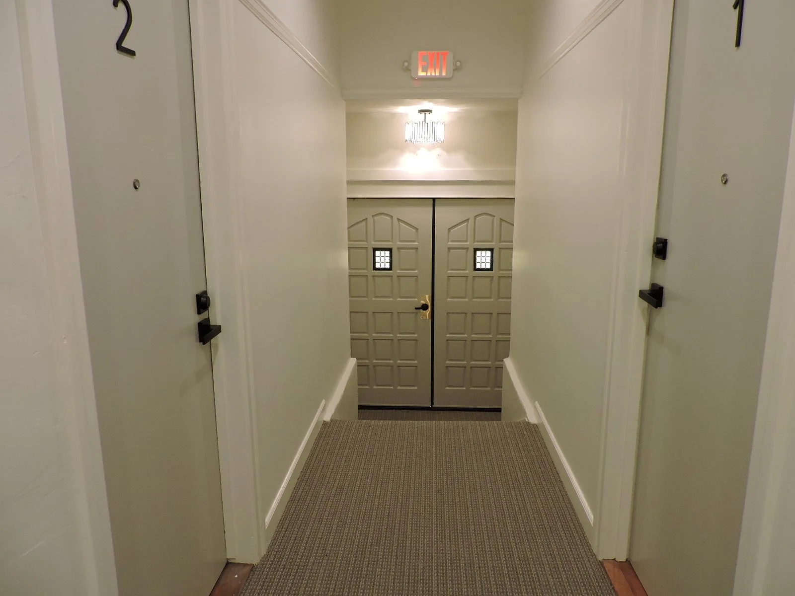 1517 17 hall.JPG