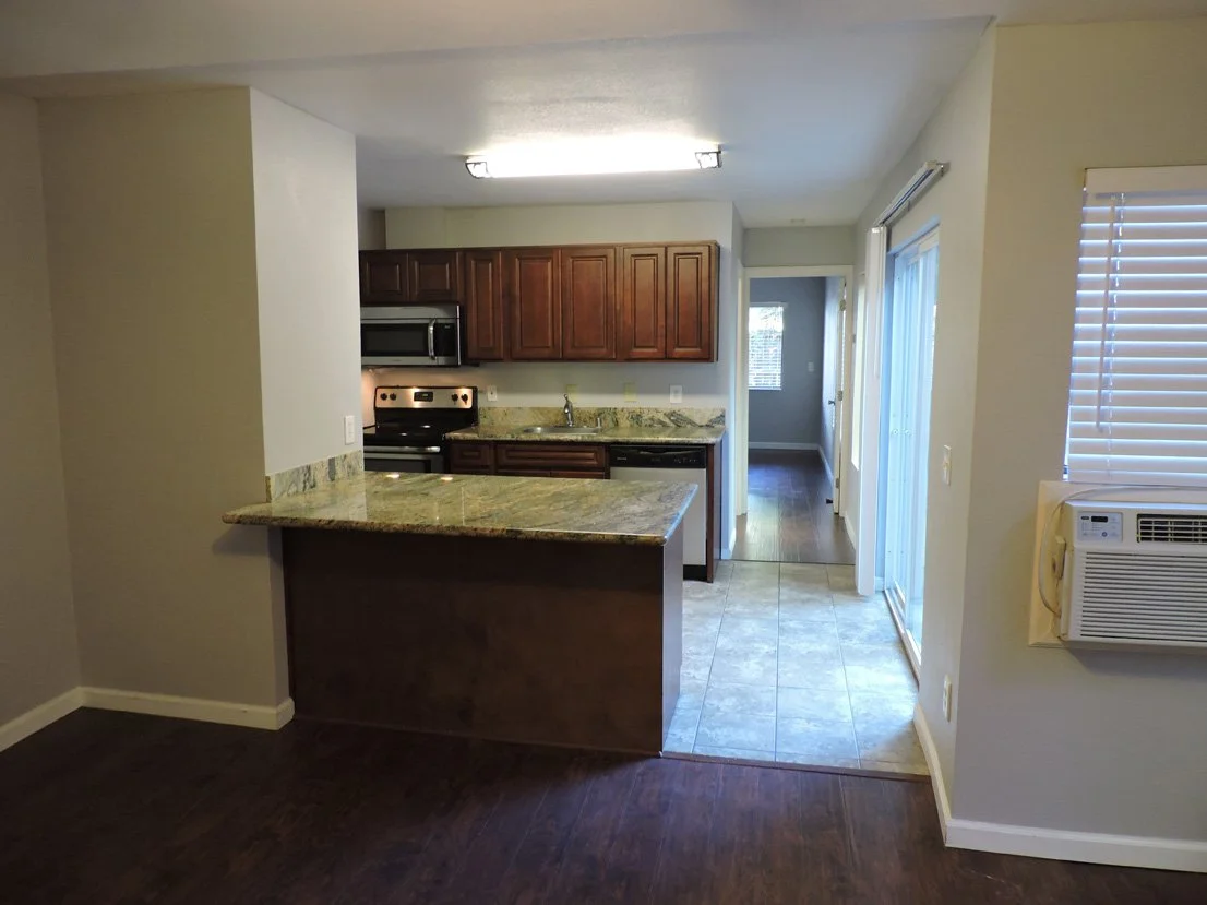 120924thStBInt1.jpg