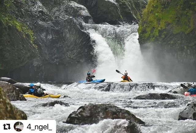 Look forward with faith #inwaterwelive #boofsessions #waterfallsofinstagram #waterfall #kayakingecuador #sendingoodvibes
