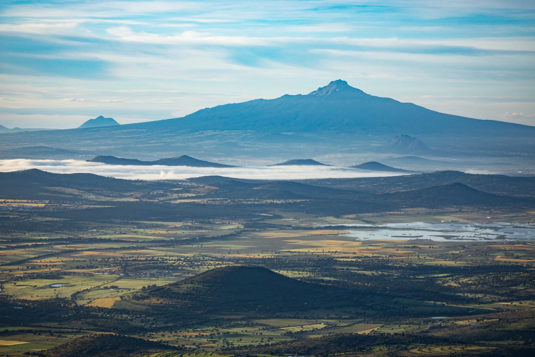 Malintzi con neblina en la parte de abajo 