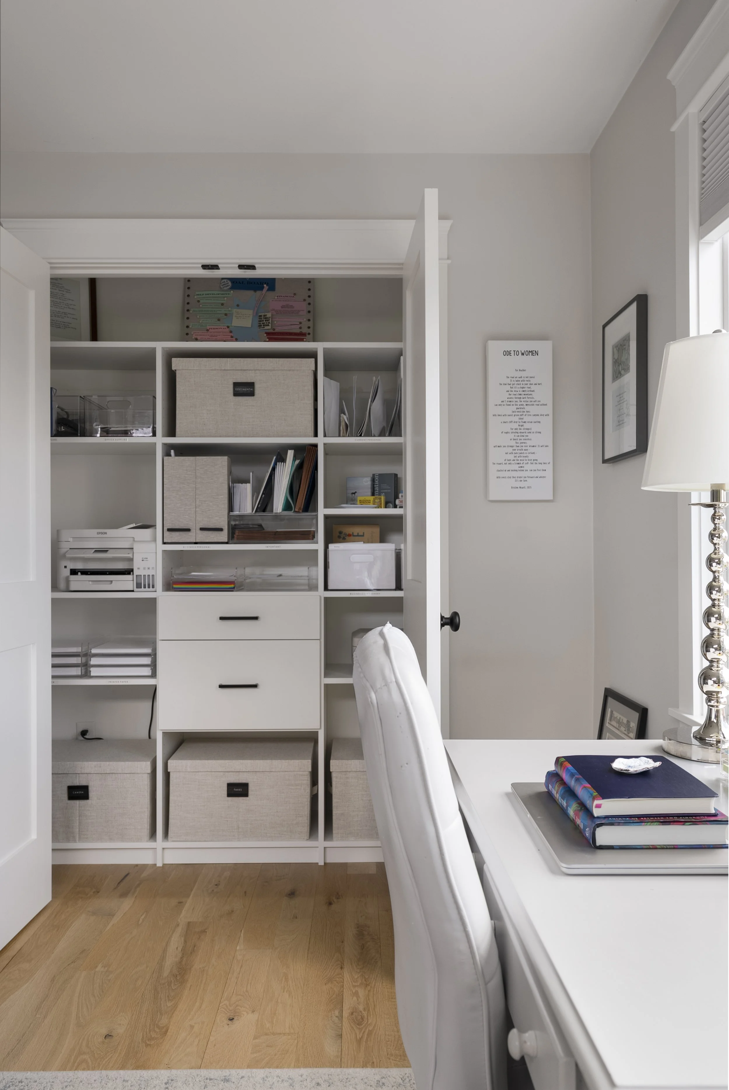 Falmouth maine home organizer, Yarmouth maine professional organizer, office declutter