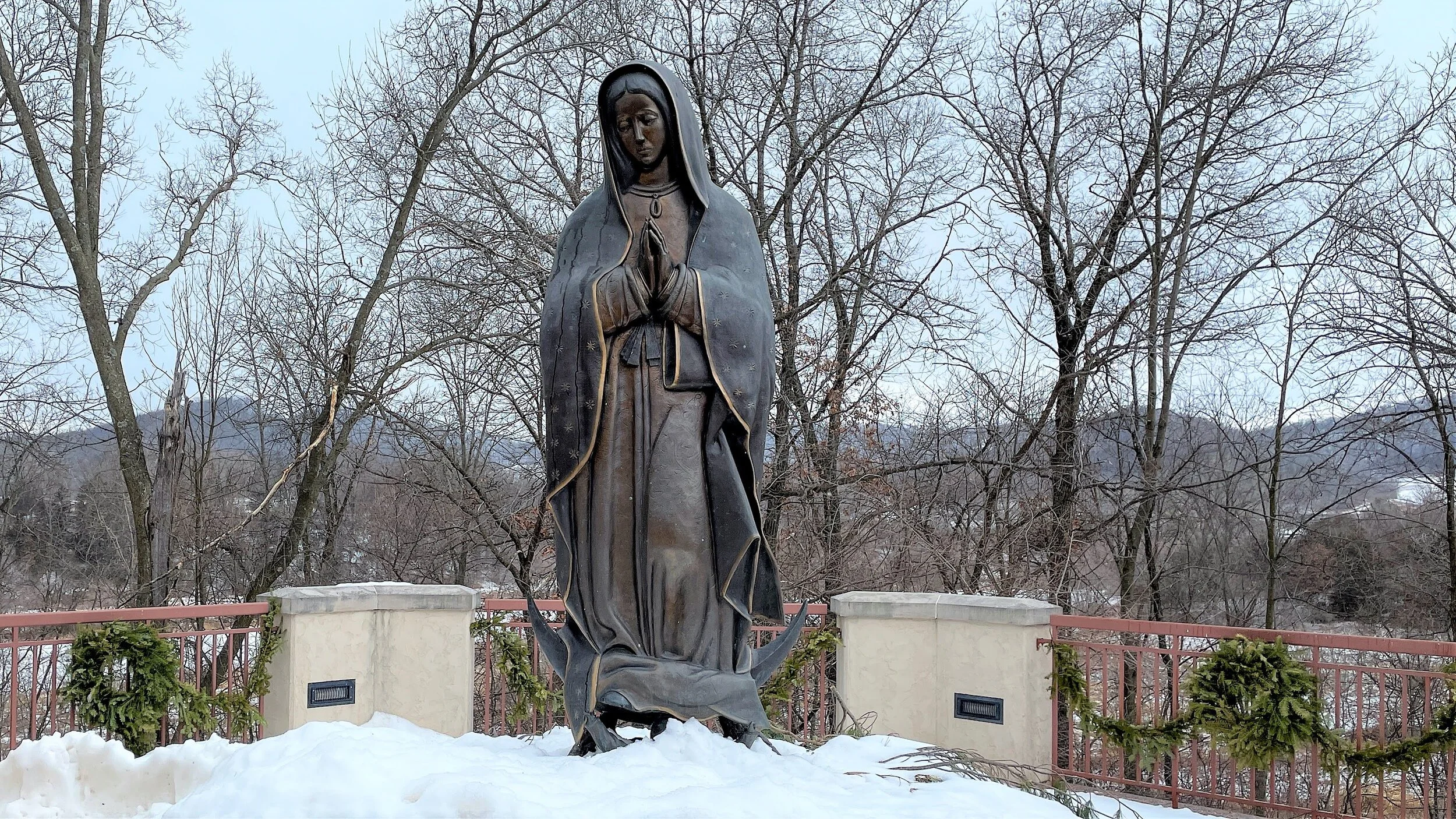 ShrineOfTheVirgin (6 of 46).jpg
