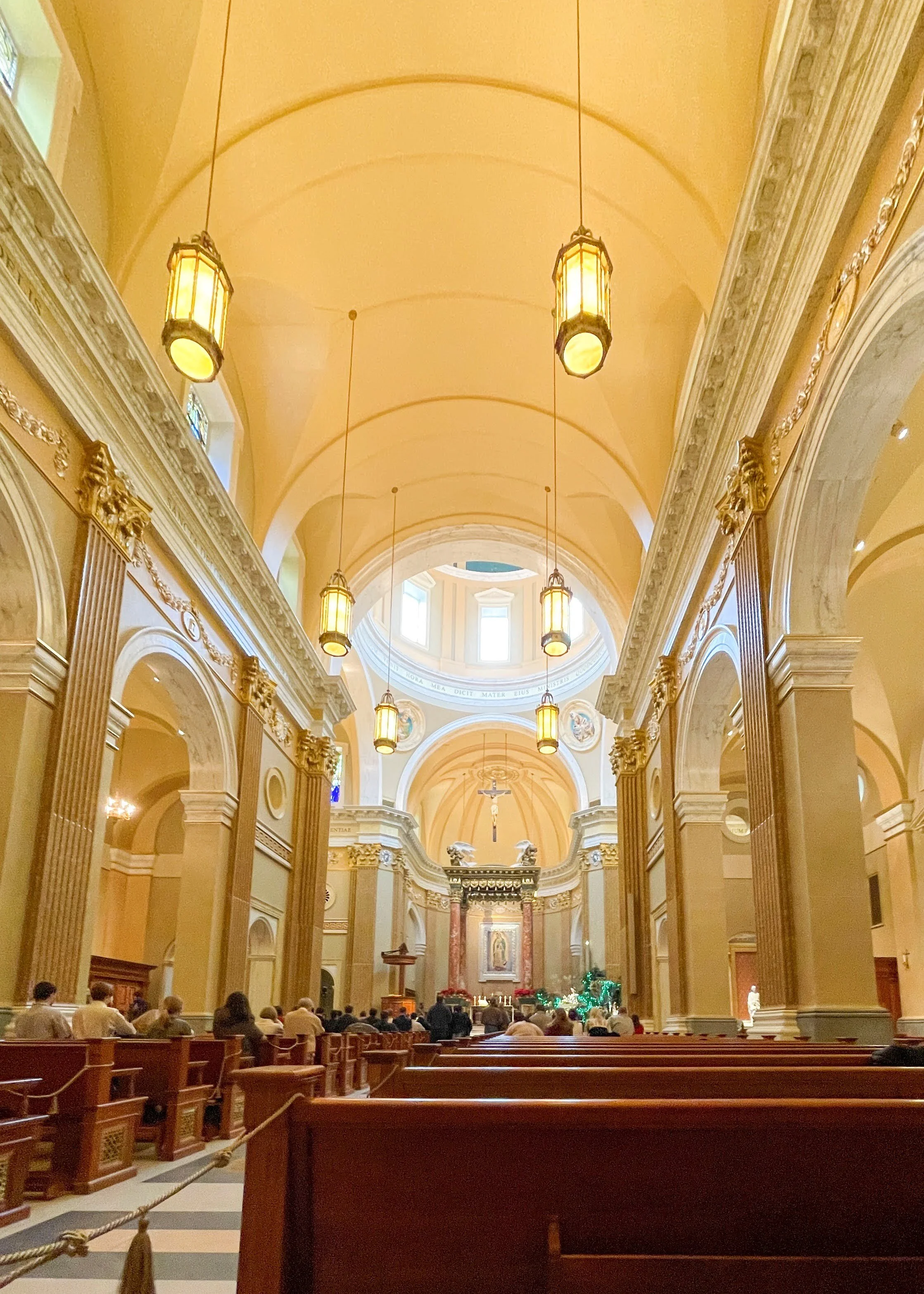 ShrineOfTheVirgin (21 of 46).jpg