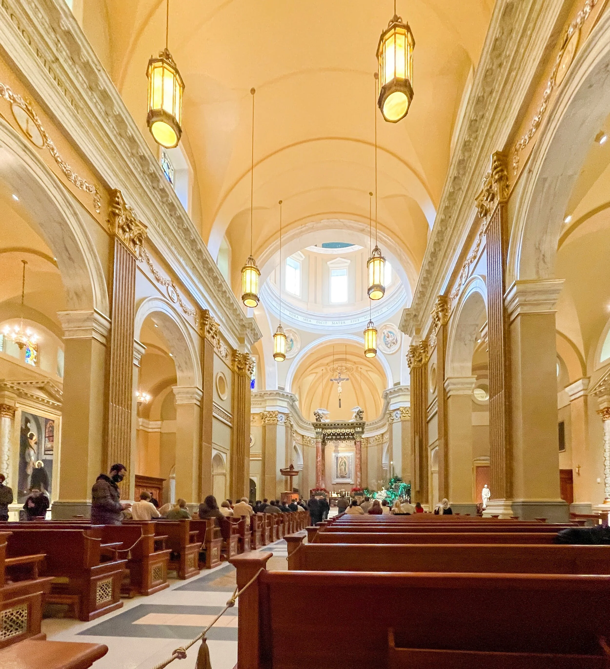 ShrineOfTheVirgin (22 of 46).jpg