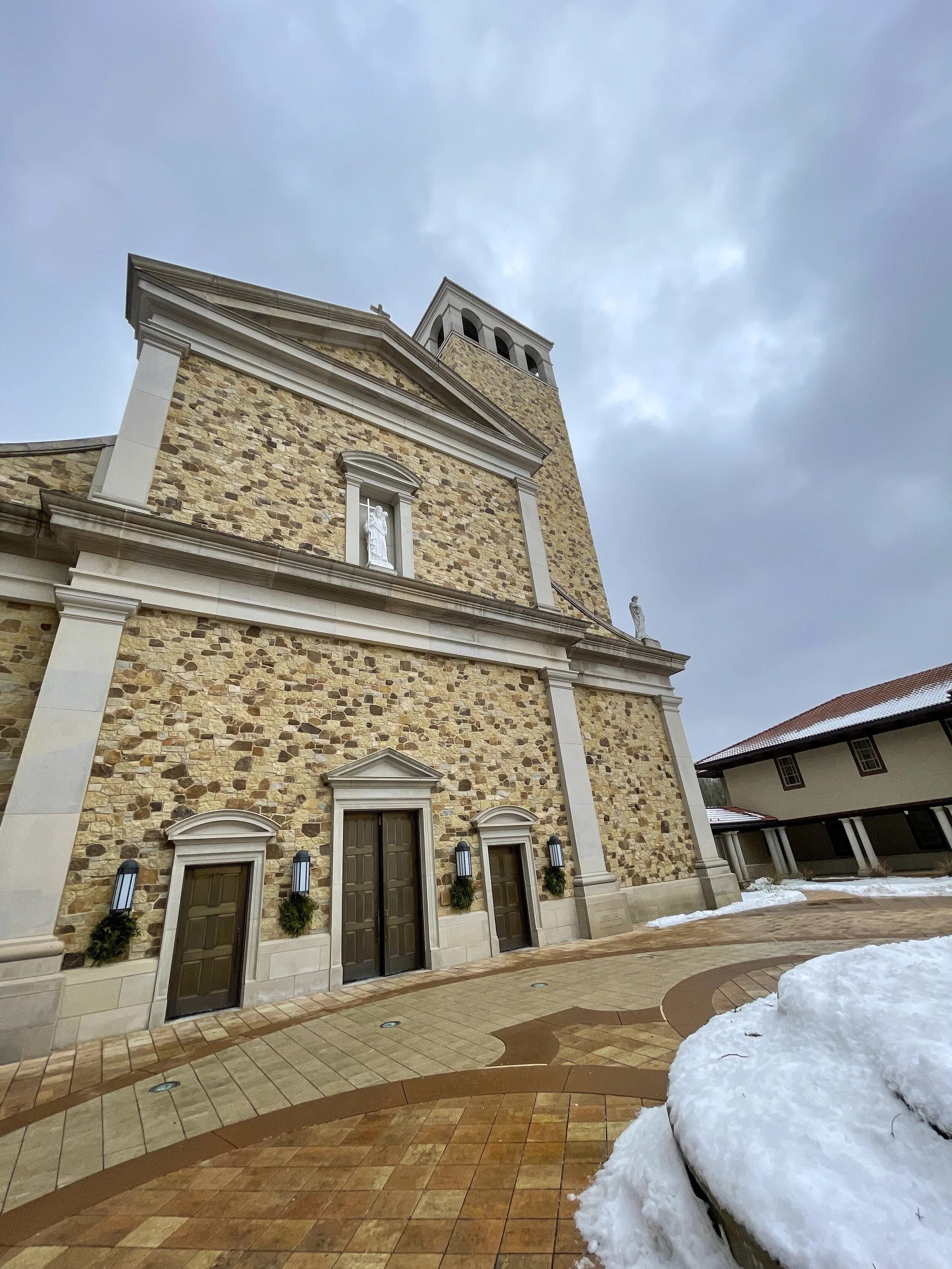 ShrineOfTheVirgin (41 of 46).jpg