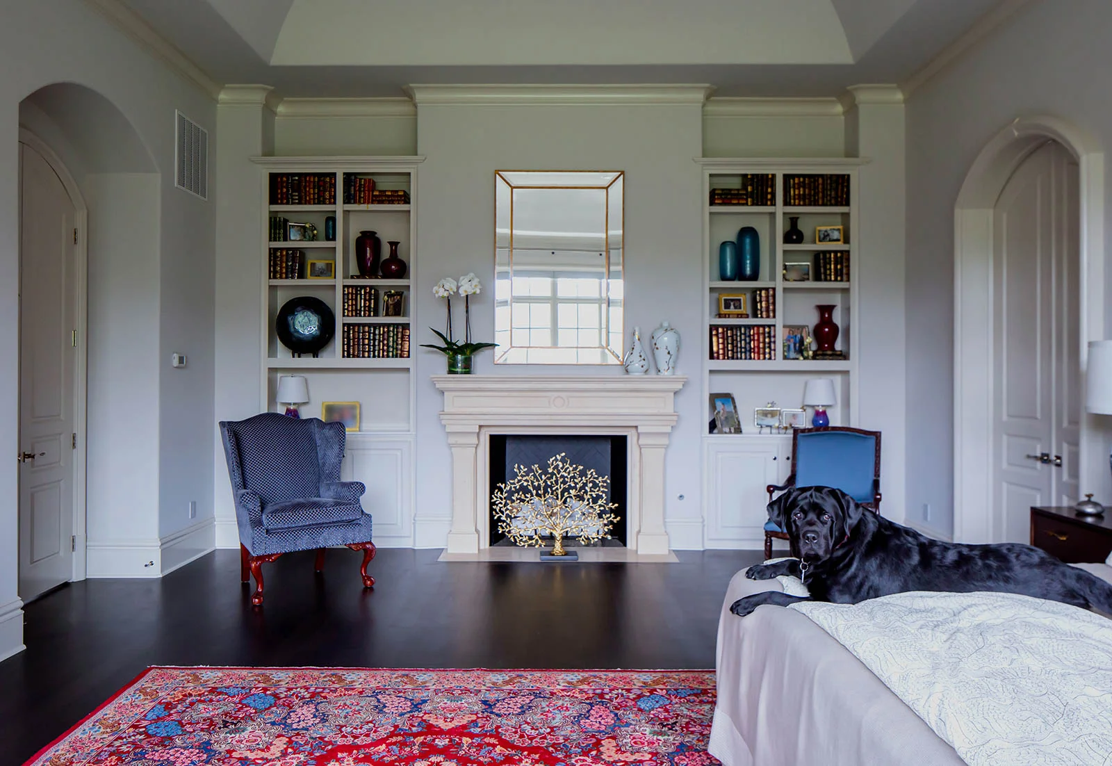 FOR WEB master bedroom_001-blur.jpg
