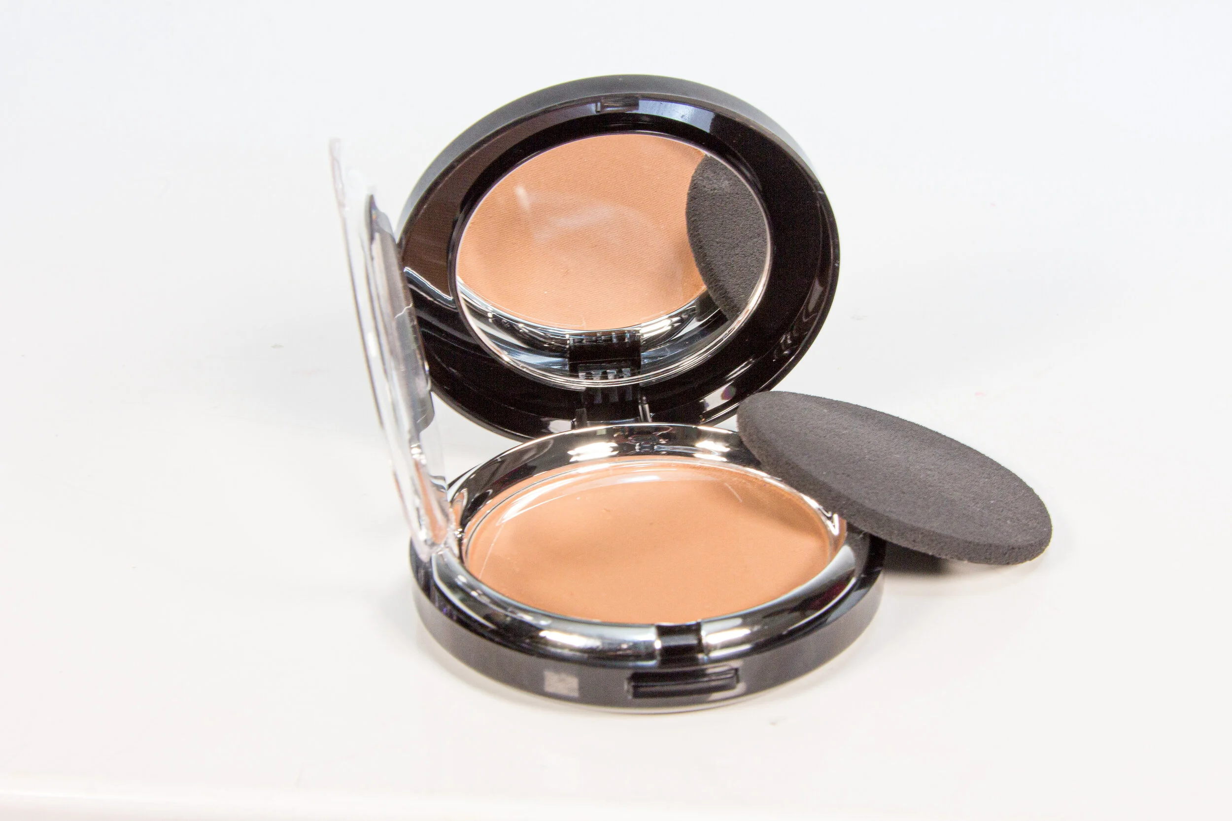 powder foundation for dark skin