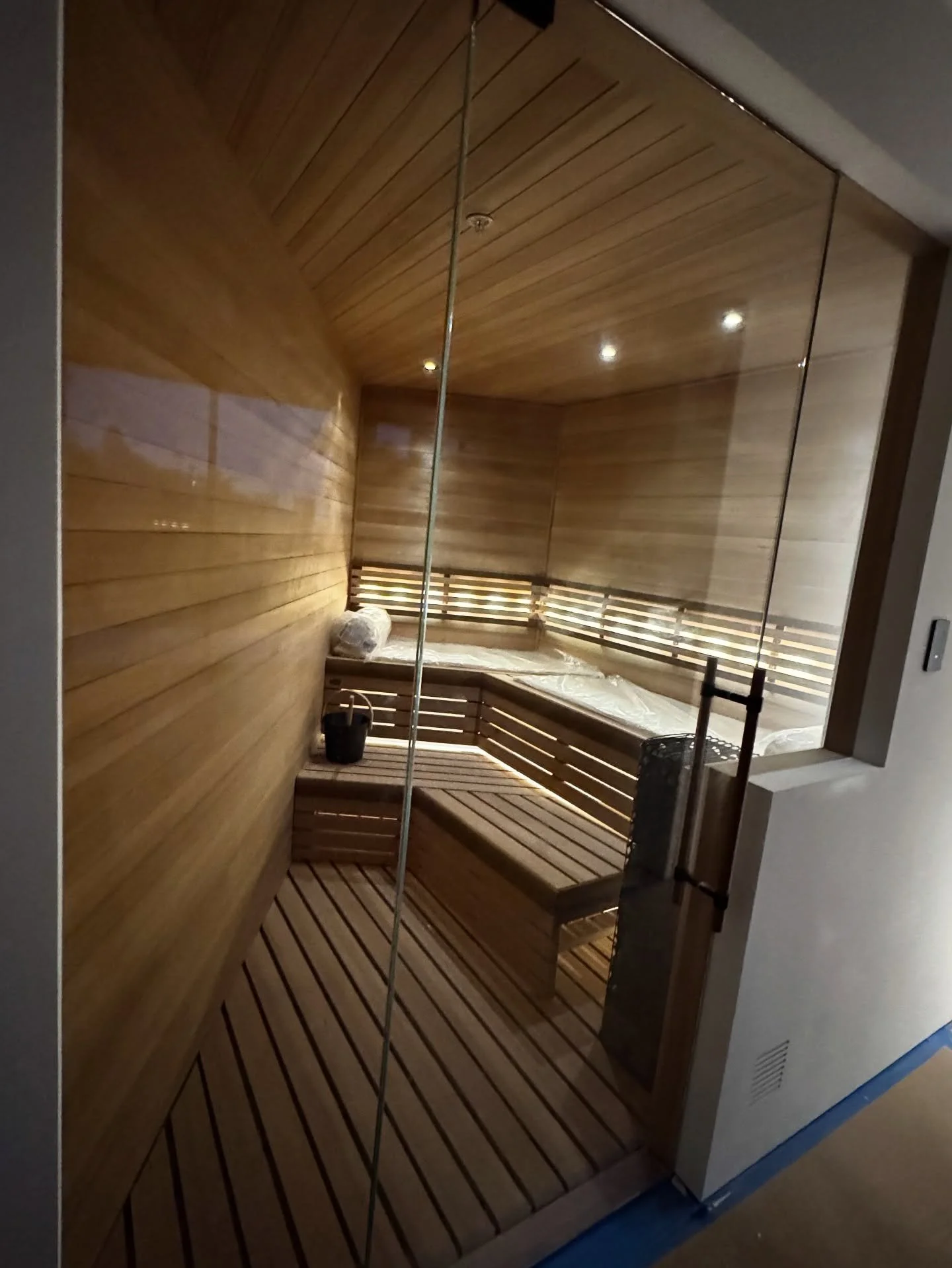 Thanks to @helosaunas and @fittes for the beautiful sauna with custom pillows and sauna mats #luxurylifestyle #customhomes #interiordesign #hollywoodhills