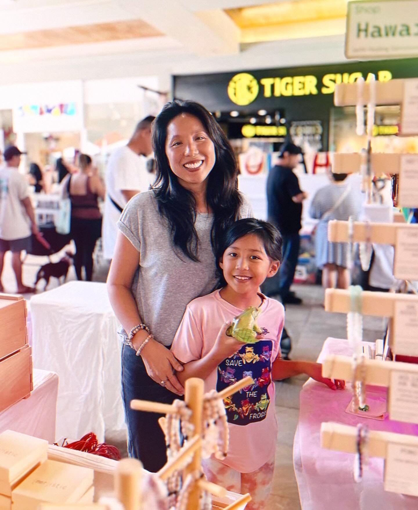 HAPPY MOTHERS DAY! 💕

We are so fortunate to be surrounded by this creative community of makers 〰️ many of whom are  mom-preneurs juggling the feat of motherhood &amp; running a small business 〰️ we are so incredibly inspired by you all! 💪👩&zwj;👧