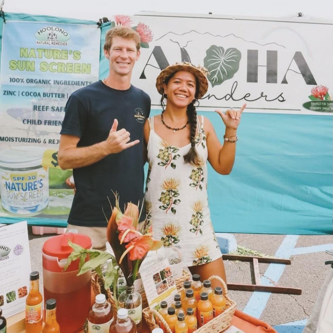 For the adventurous and natural lifestyle, @alohawanders is a one-stop shop for pure local herbal remedies, unique velvet pearl &amp; handmade jewelry, and inspiring aloha wear. 🌿🌊

Kick off your next adventure this Saturday at our Haleiwa Market a