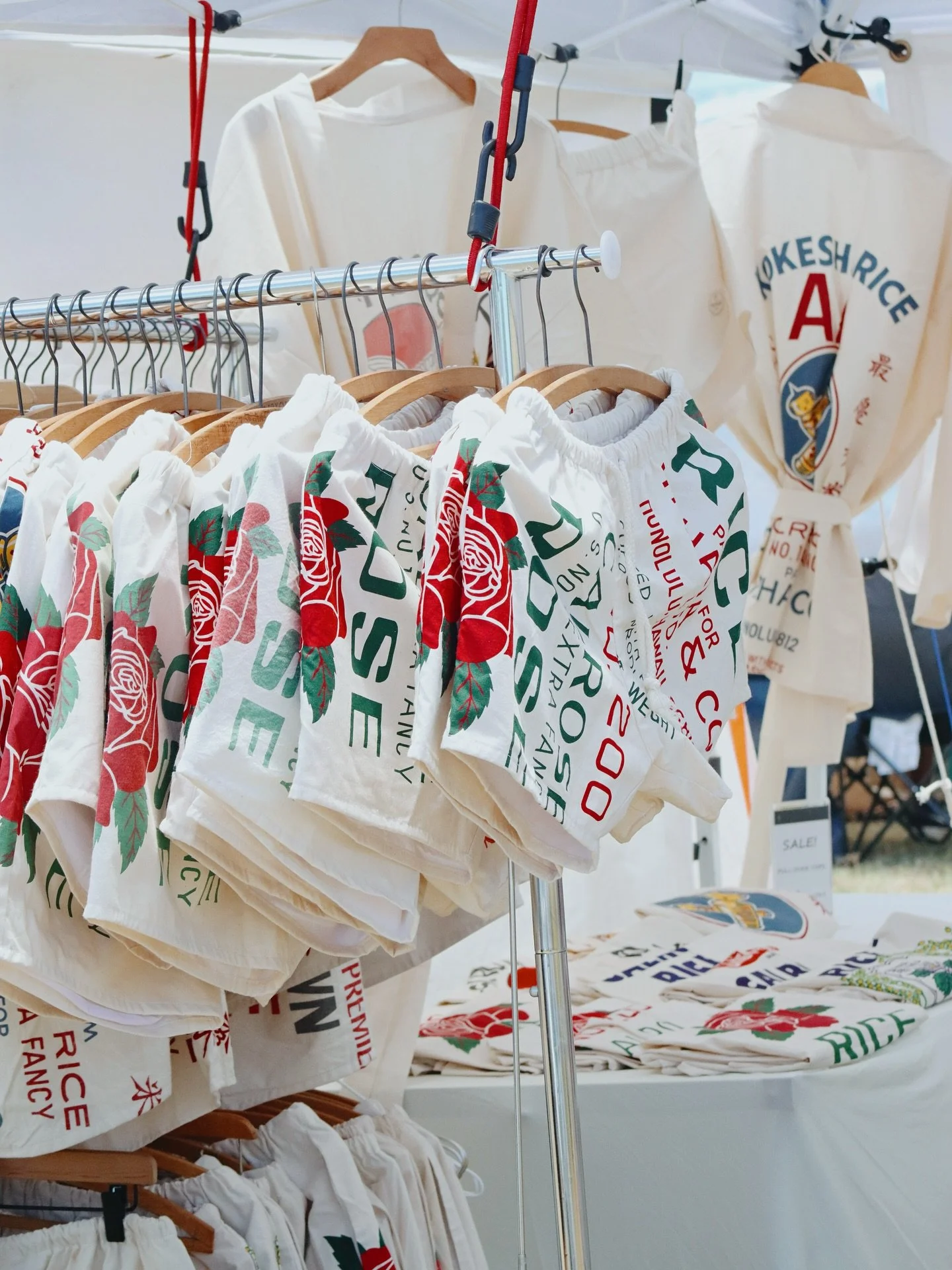 Stay cool all summer long in @malaihawaii rice bag shirts and shorts - a favorite breezy texture and local homage. 🌬️🌞

Find their pop-up and shop their unique selection of vintage items, handmade bucket hats, quilts, and so much more at our first 