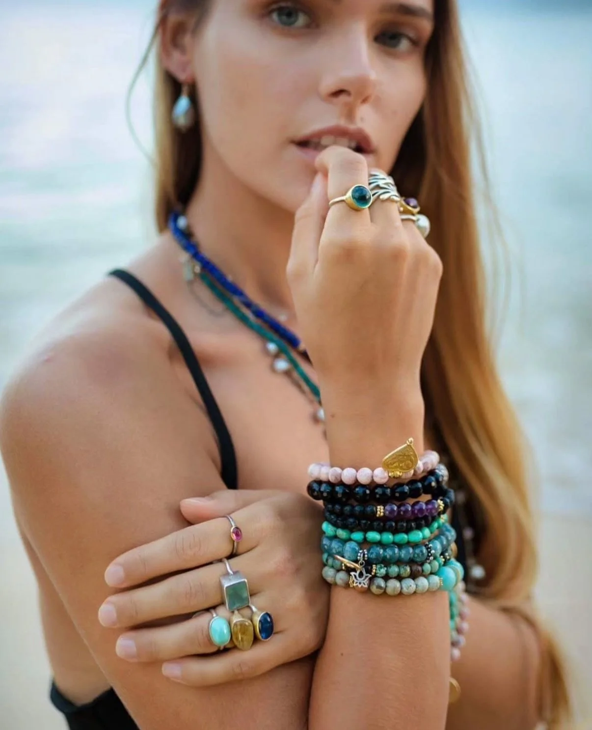 Handcrafted jewelry made with intention ~ each piece from @satigemshawaii gemstones, pearls, and metals is infused with love to support your personal growth.✨💎

Lovers of lapis and admirers of amethyst ~ find Lizaʻs pop-up next Saturday at our first