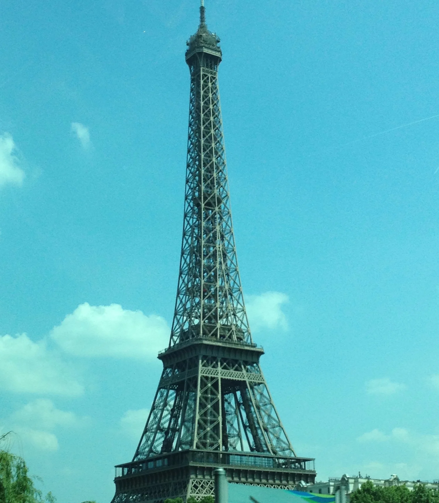 PARIS AUDIO ENTERTAINMENT