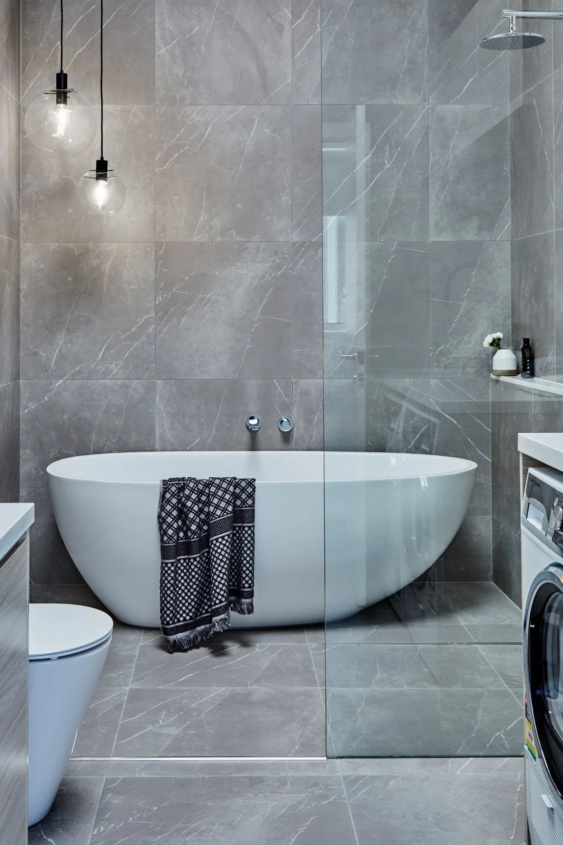 181220_Belle_Queen_32283 lr.jpg