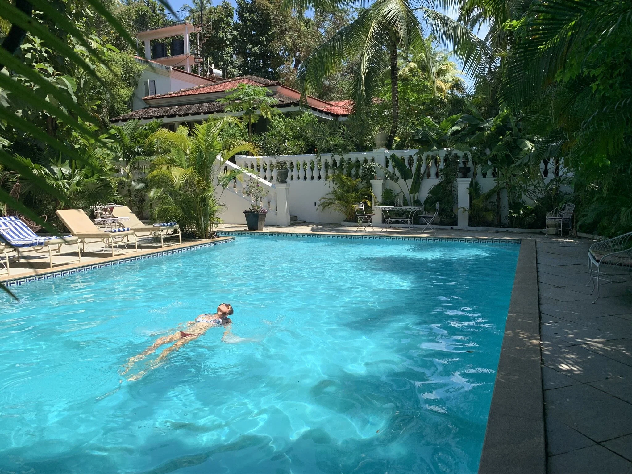 lua-cheia-villa-goa-pool-11.JPG