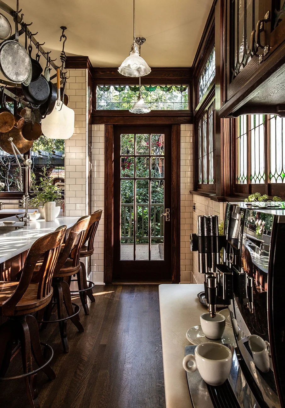 Historic-Craftsman-kitchen-in-LosAngeles-Designed-by-Carol-Allen-of-Studio-Allen-Architects_10.jpg