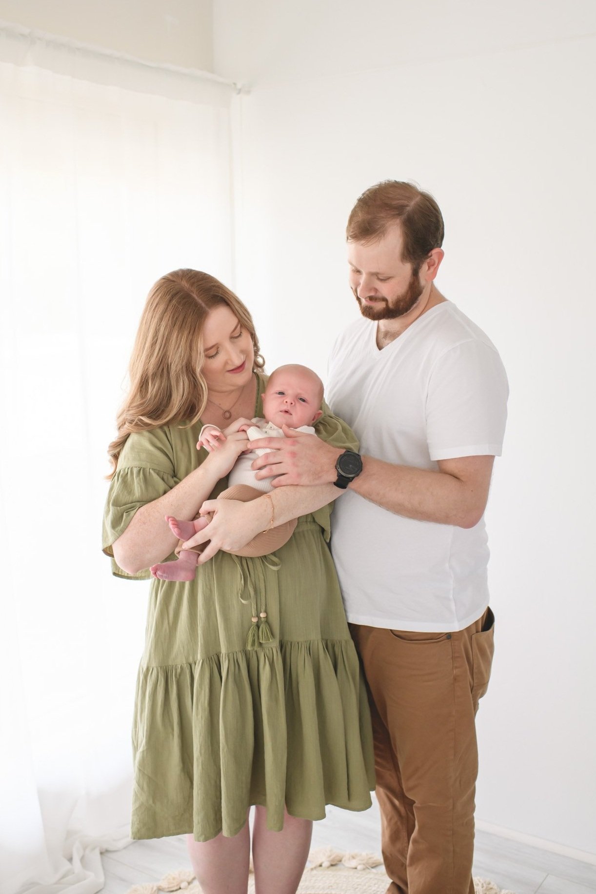 what to wear for newborn photos