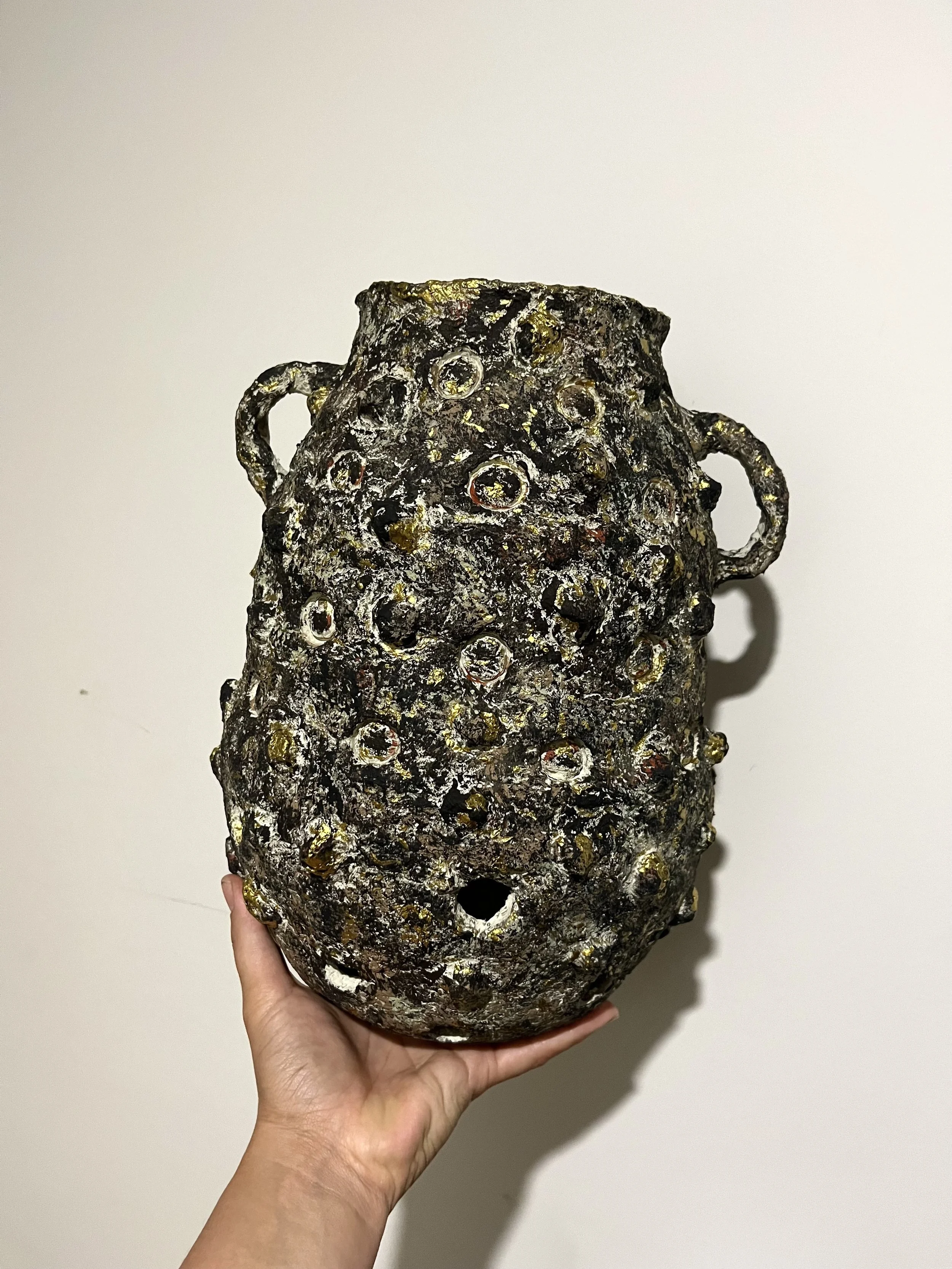 Chantal Obeid Art_Vase.jpg