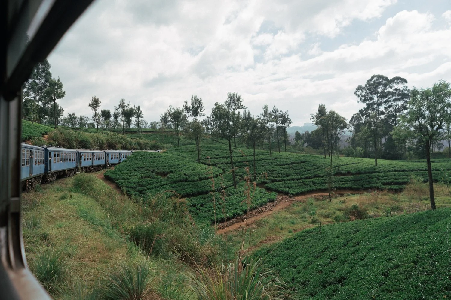 V-Series Modern Classic | V6 Velvet Archive for Lightroom & Mobile