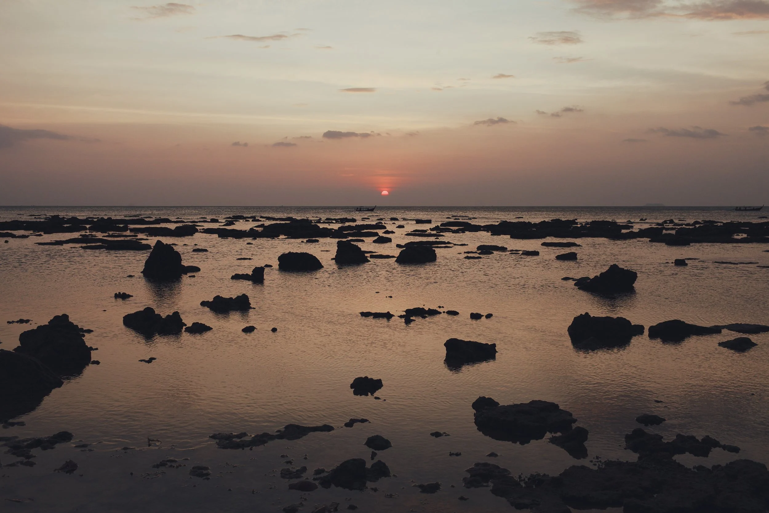 The H-Series Summer Archive | 6 Polychrome Film Presets for Lightroom & Mobile