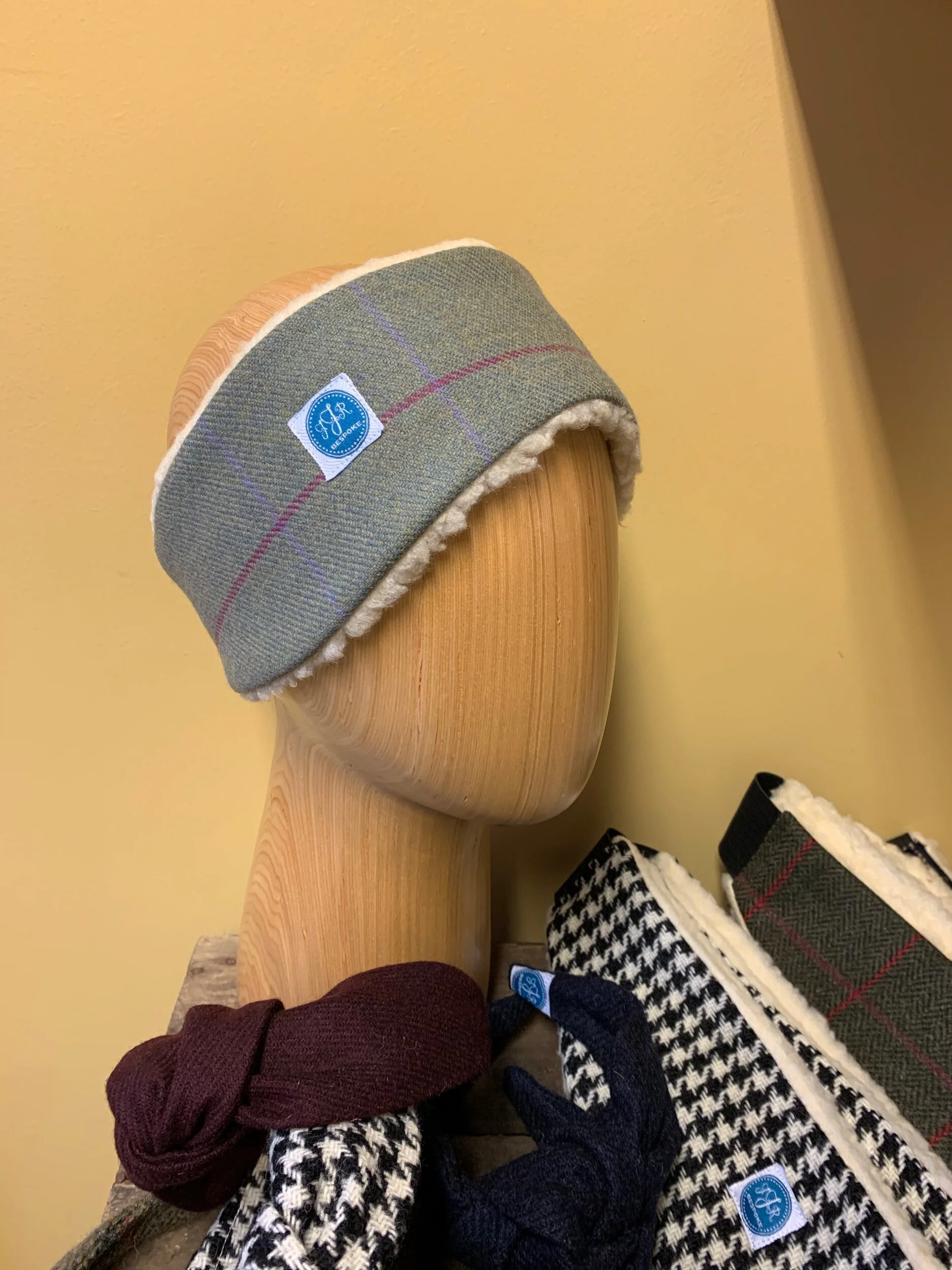 C2B72250-8CA3-465F-AC7C-9003A4A17836