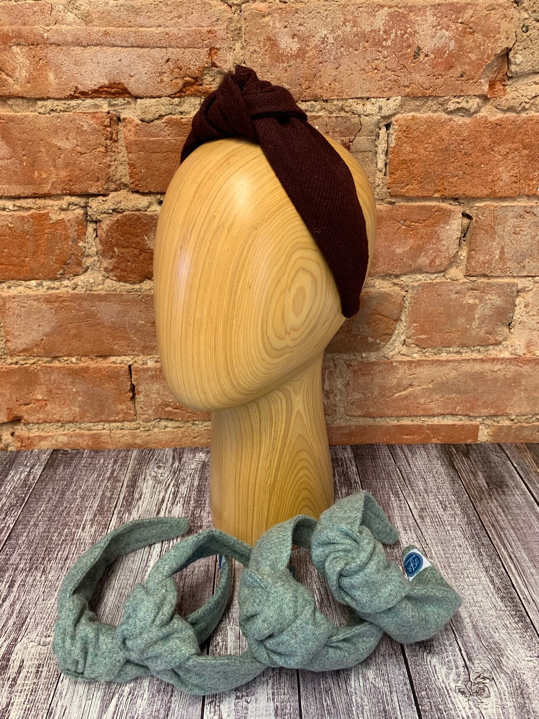 3C7E4AC7-FBD5-43D1-8FD2-2D3C9DAAE1A8