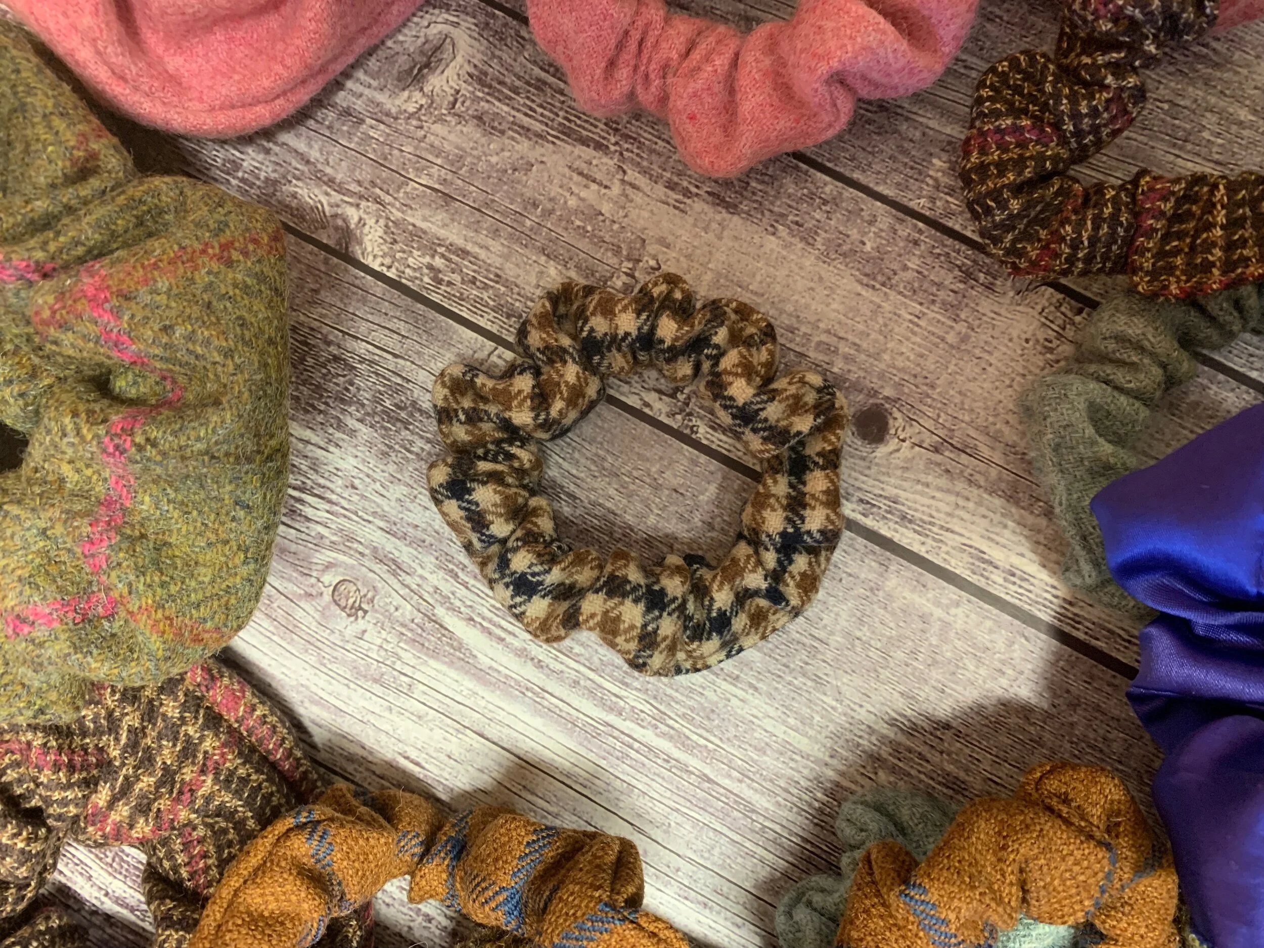 1ECEB9E3-C010-4502-A6D6-4FF7453AD012