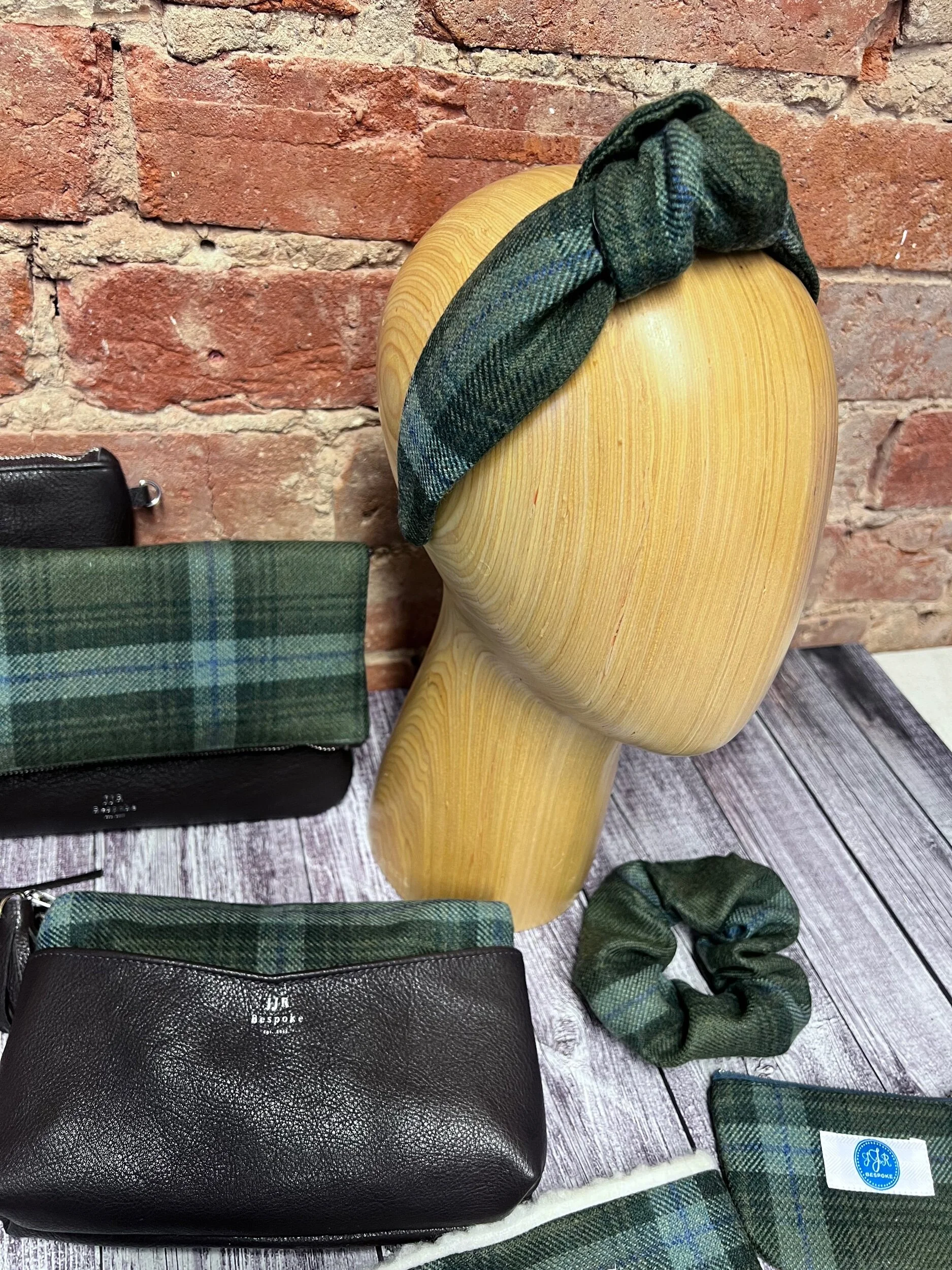 9D0DECF5-0B00-456E-AB00-E233DC4AD886