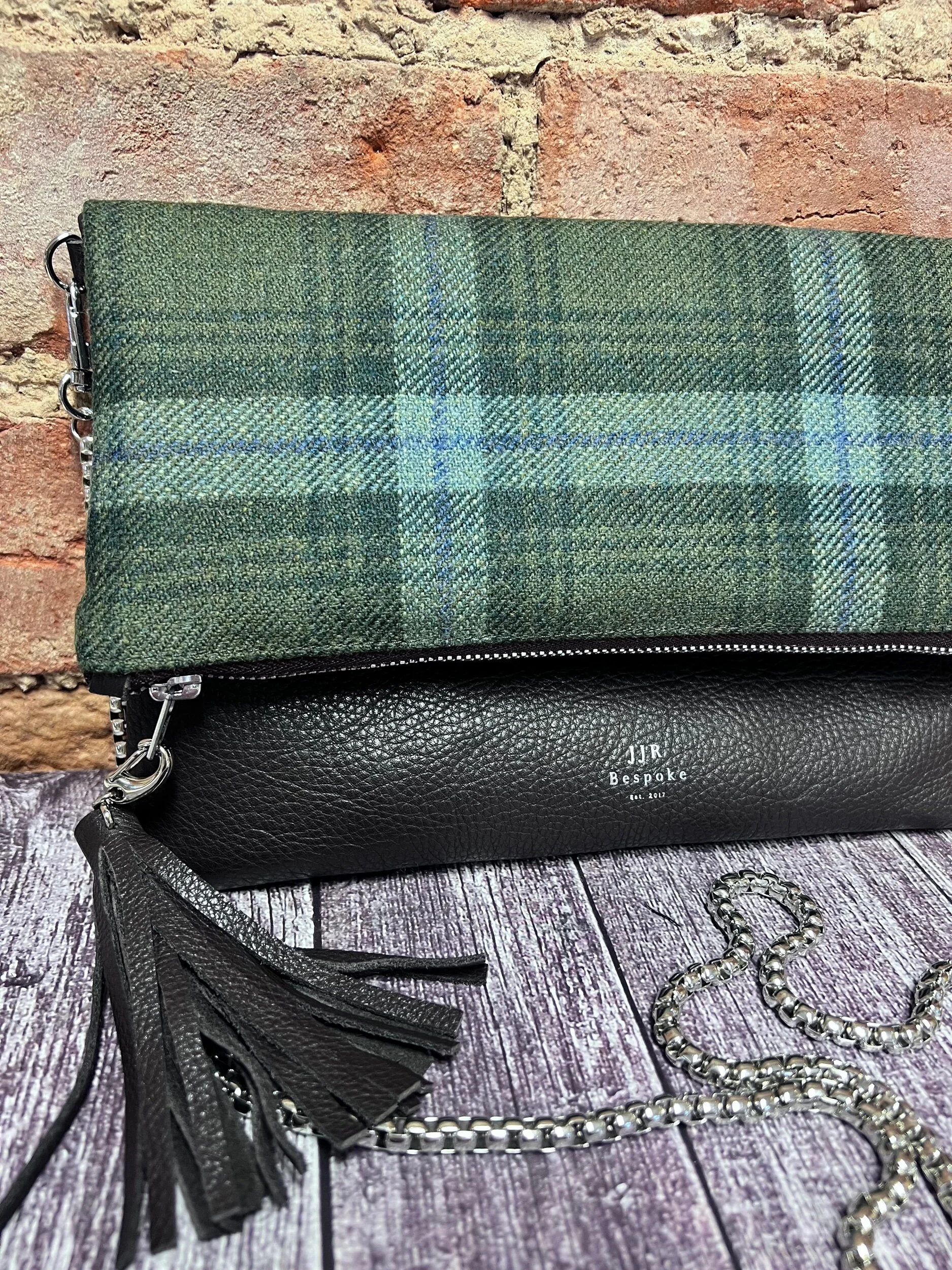 F3D72293-367F-4CCF-9381-FA2595E6D83B