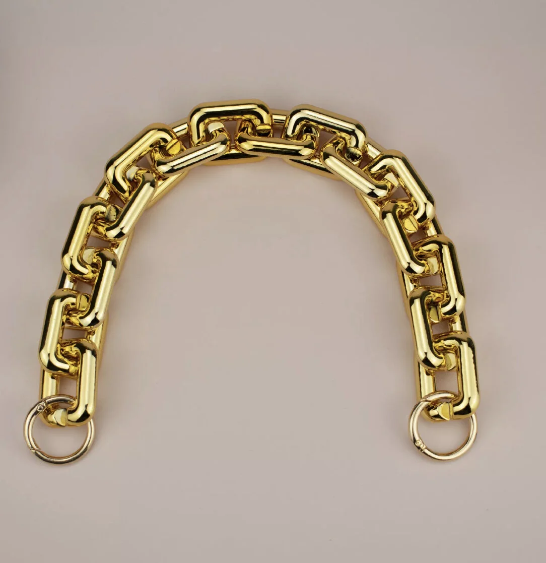 73D98CFD-4B49-4878-8AAB-9981AD3E4B02