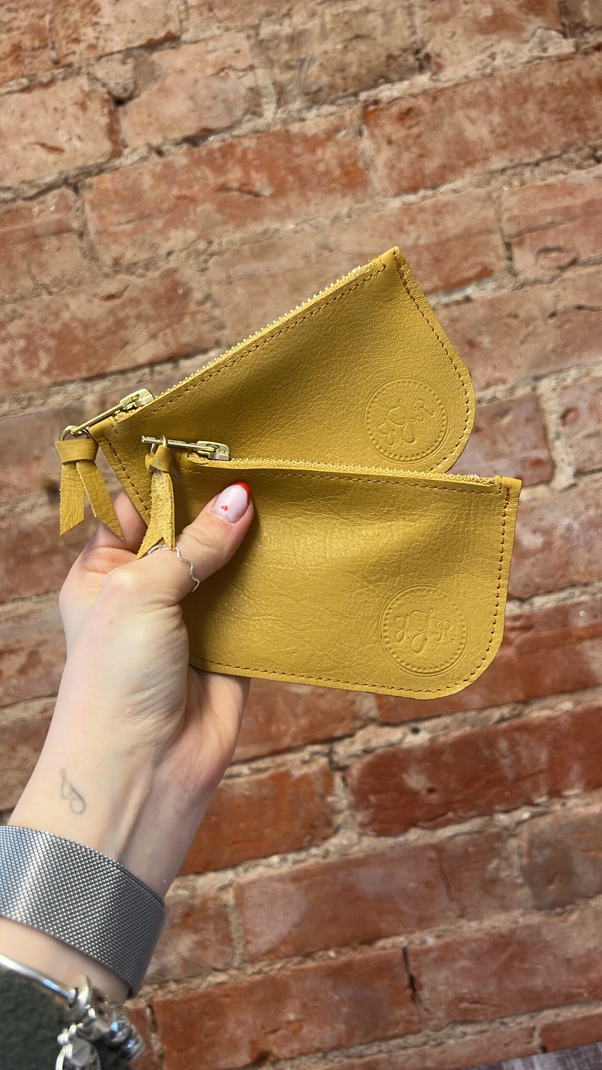 79C1CE5C-85A3-4F58-967F-20E4002F64EF