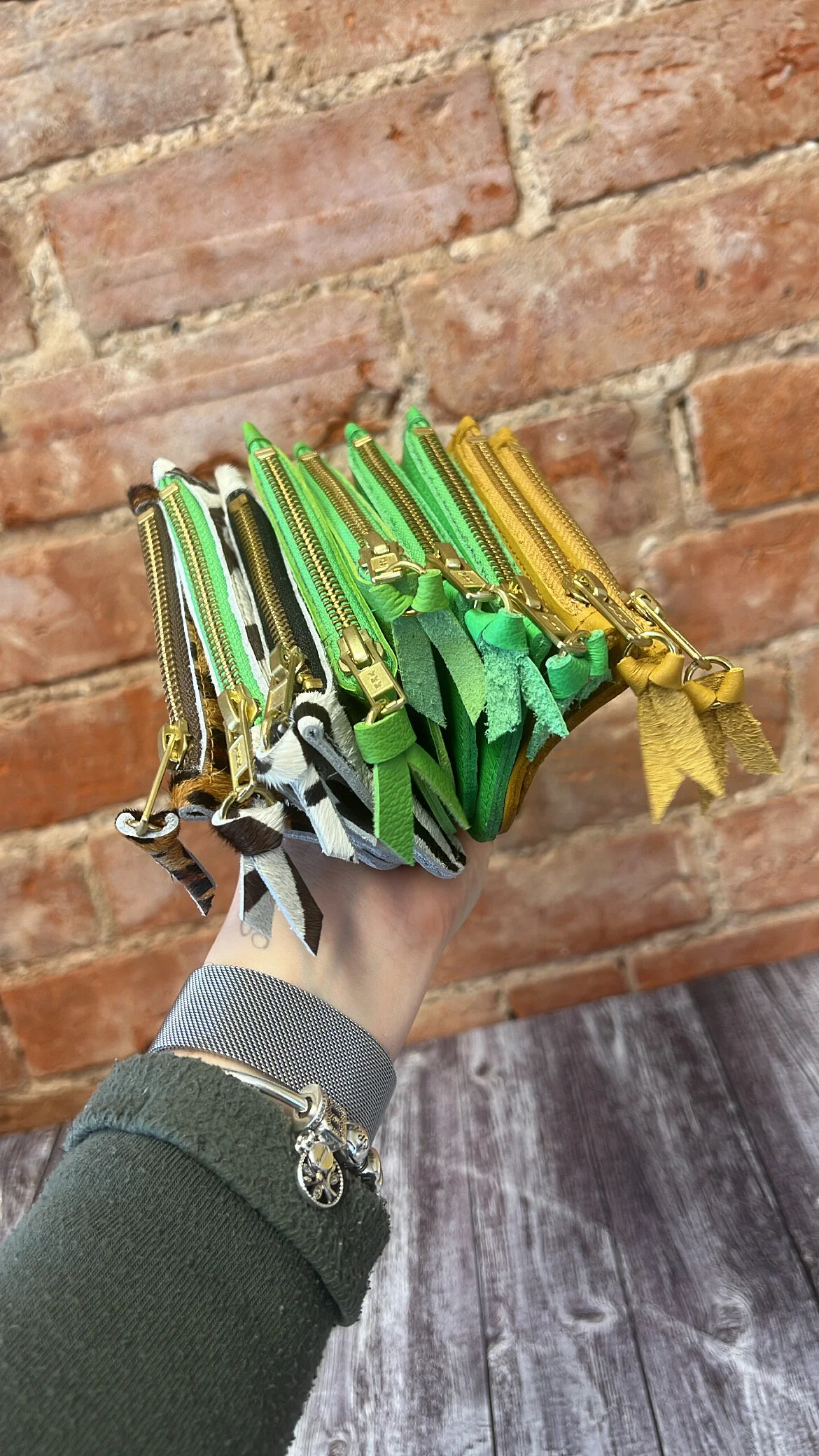 F60769AD-F003-4AB1-9E9E-D758DB7CC2C0