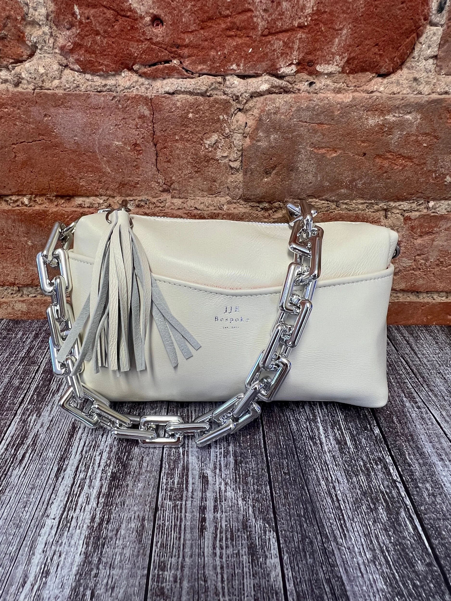 F7075924-EEC8-44B0-9238-C35090BB2060