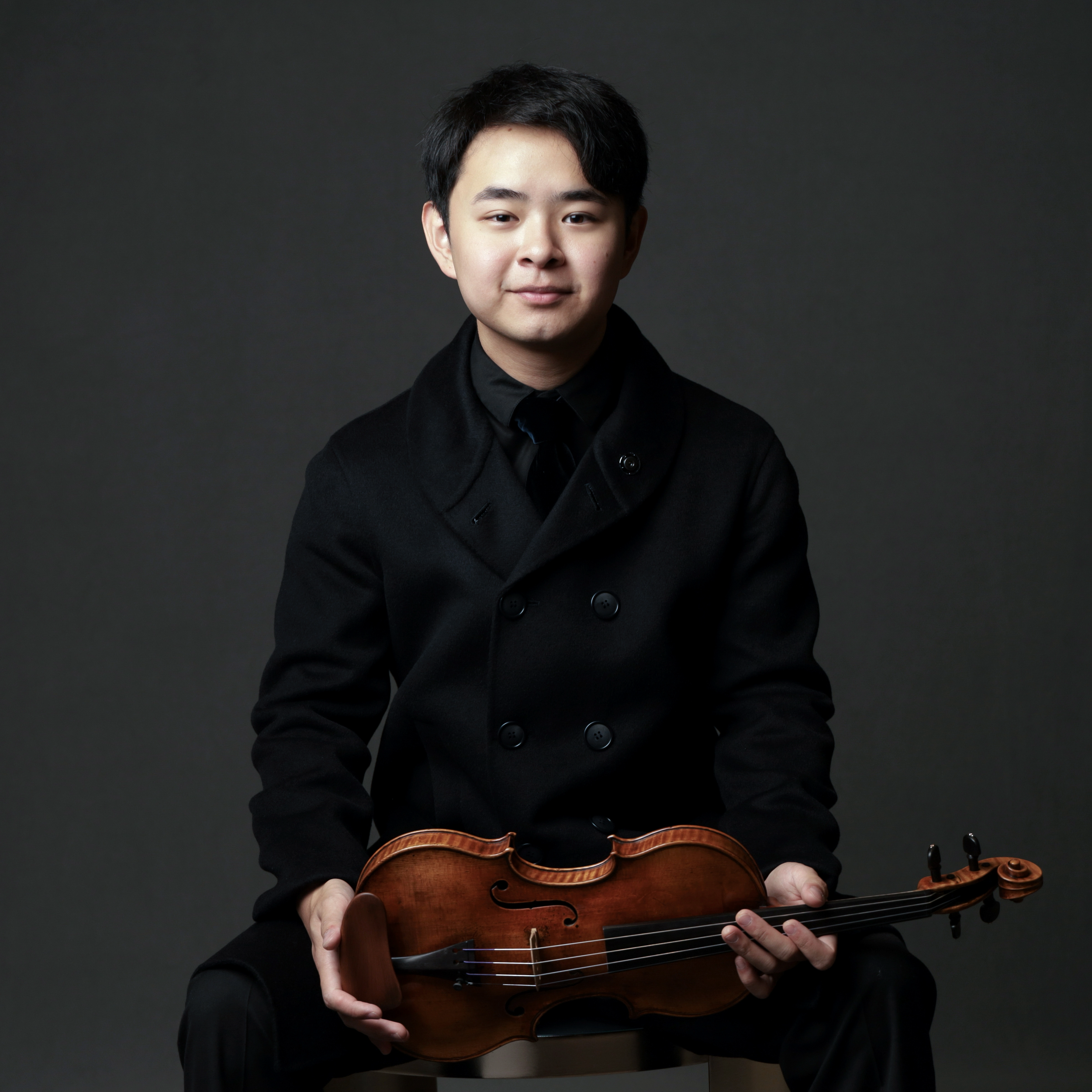 Eric Chen, violin