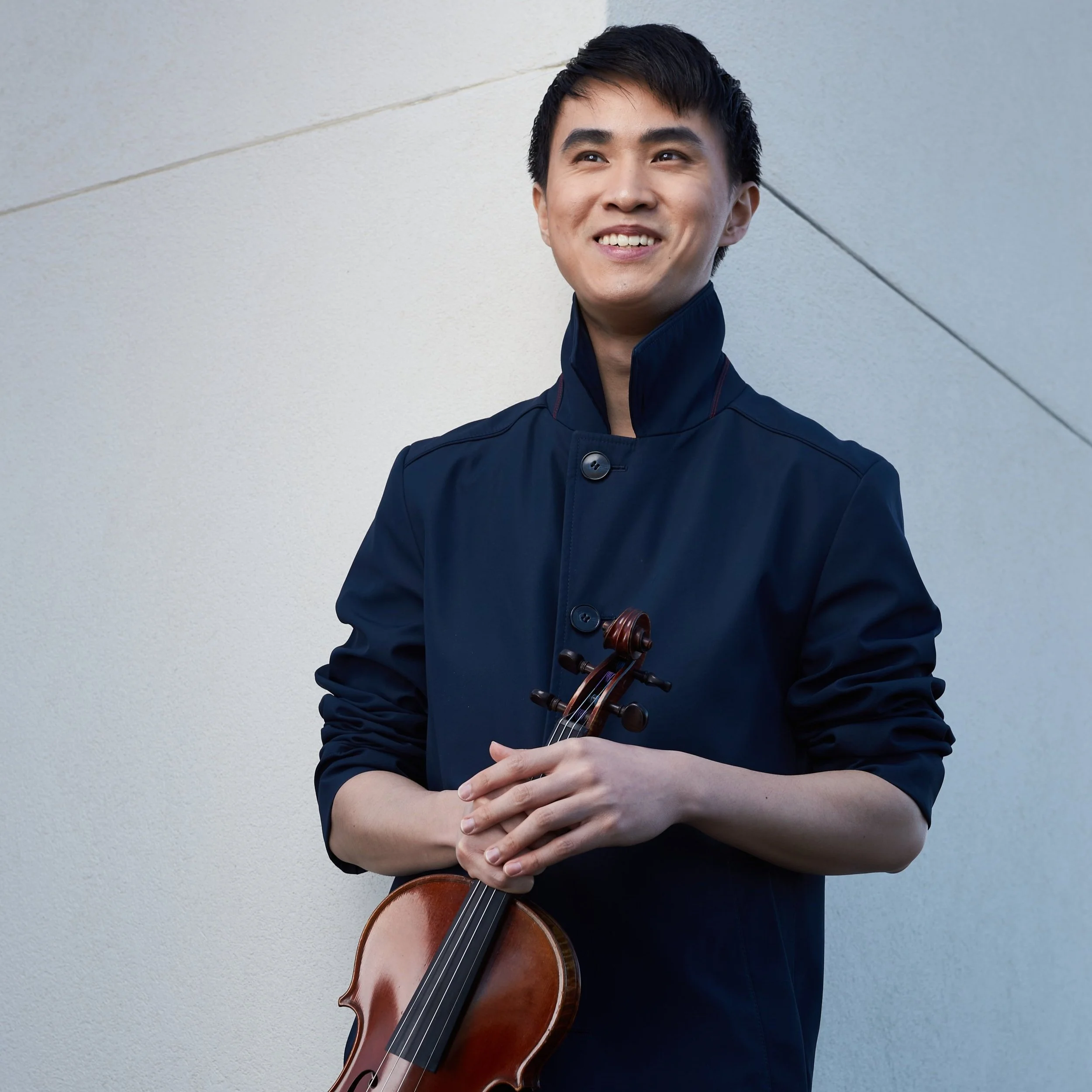 Kevin Zhu signs with Sheldon Artists