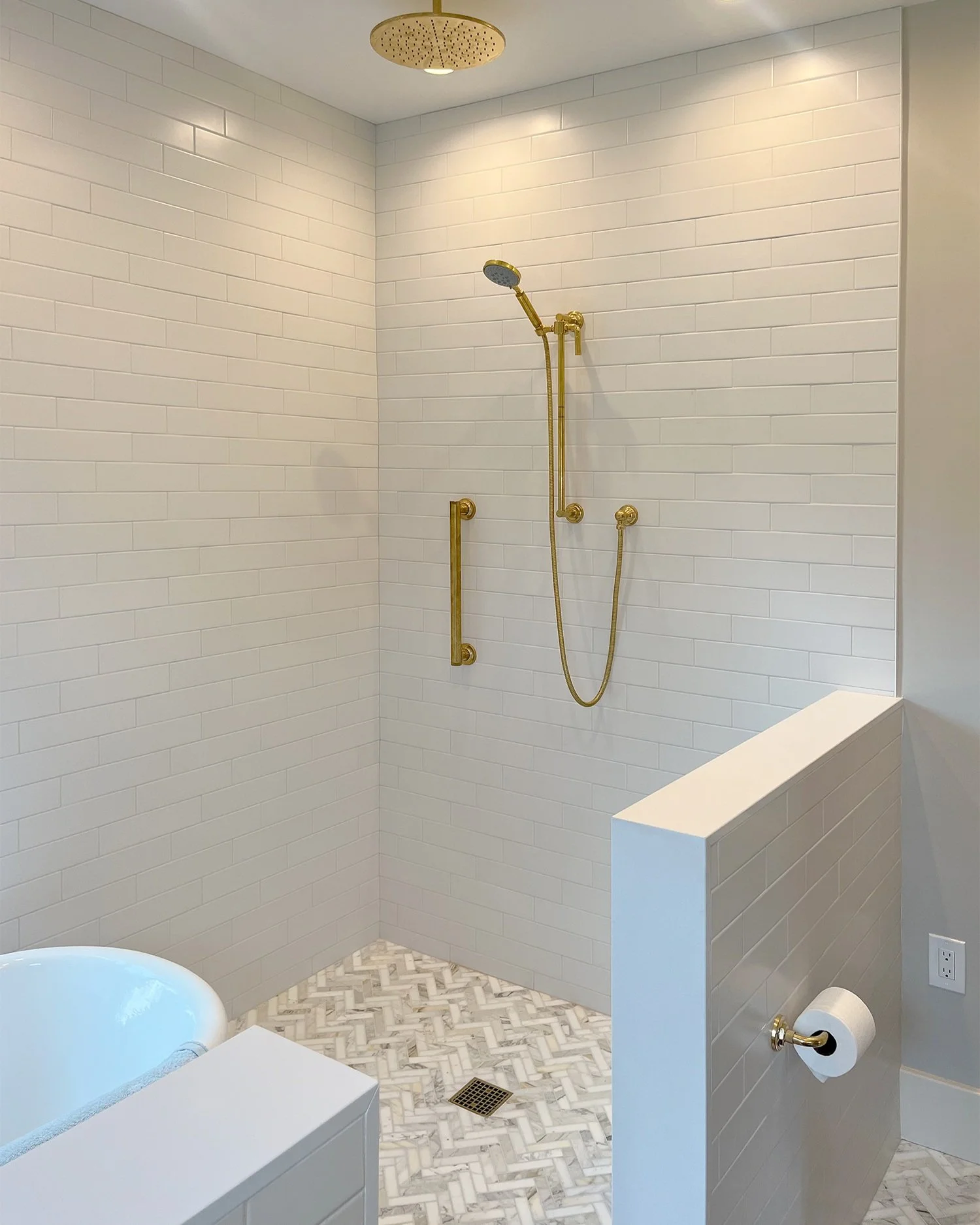 HullVillage_shower.jpg