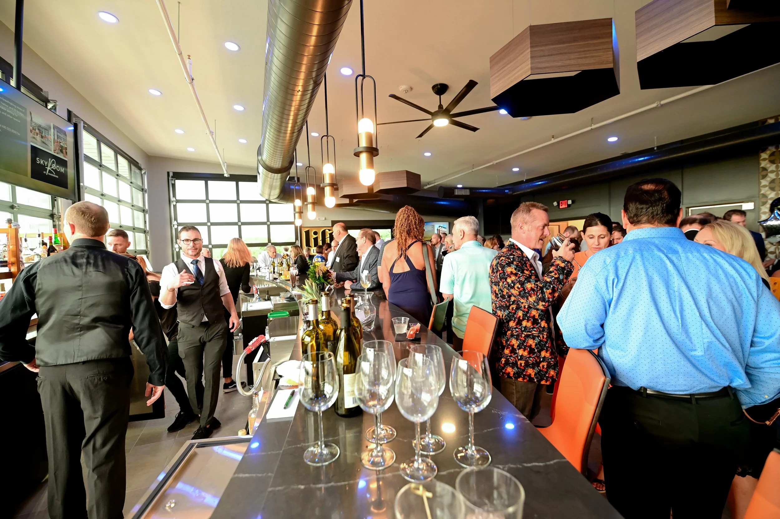 Lift Bar Crowd.jpg