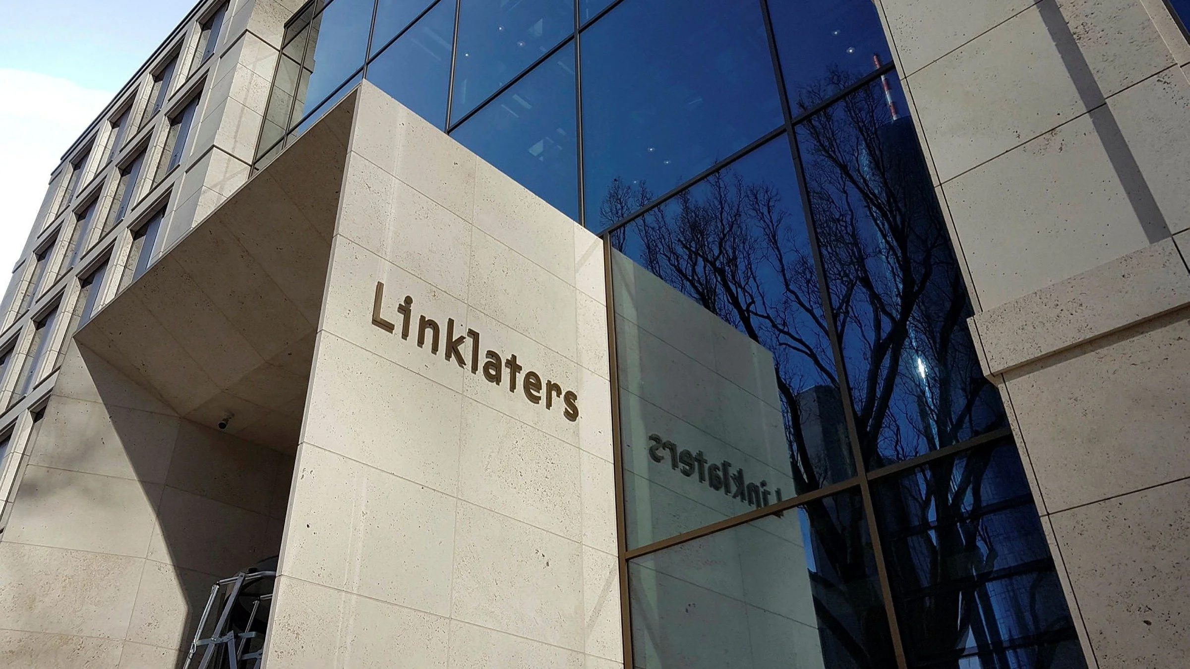 Linklaters Advises Vistry Group On £1.25bn Countryside Partnerships Acquisition 
