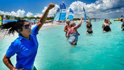 Cuba's Tourism Crisis: Blackouts and Political Challenges
