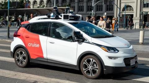 Shift in Strategy: General Motors Exits Robotaxi Market to Focus on Personal Vehicles