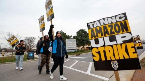 Amazon Faces Historic Labor Protest Amid Holiday Rush